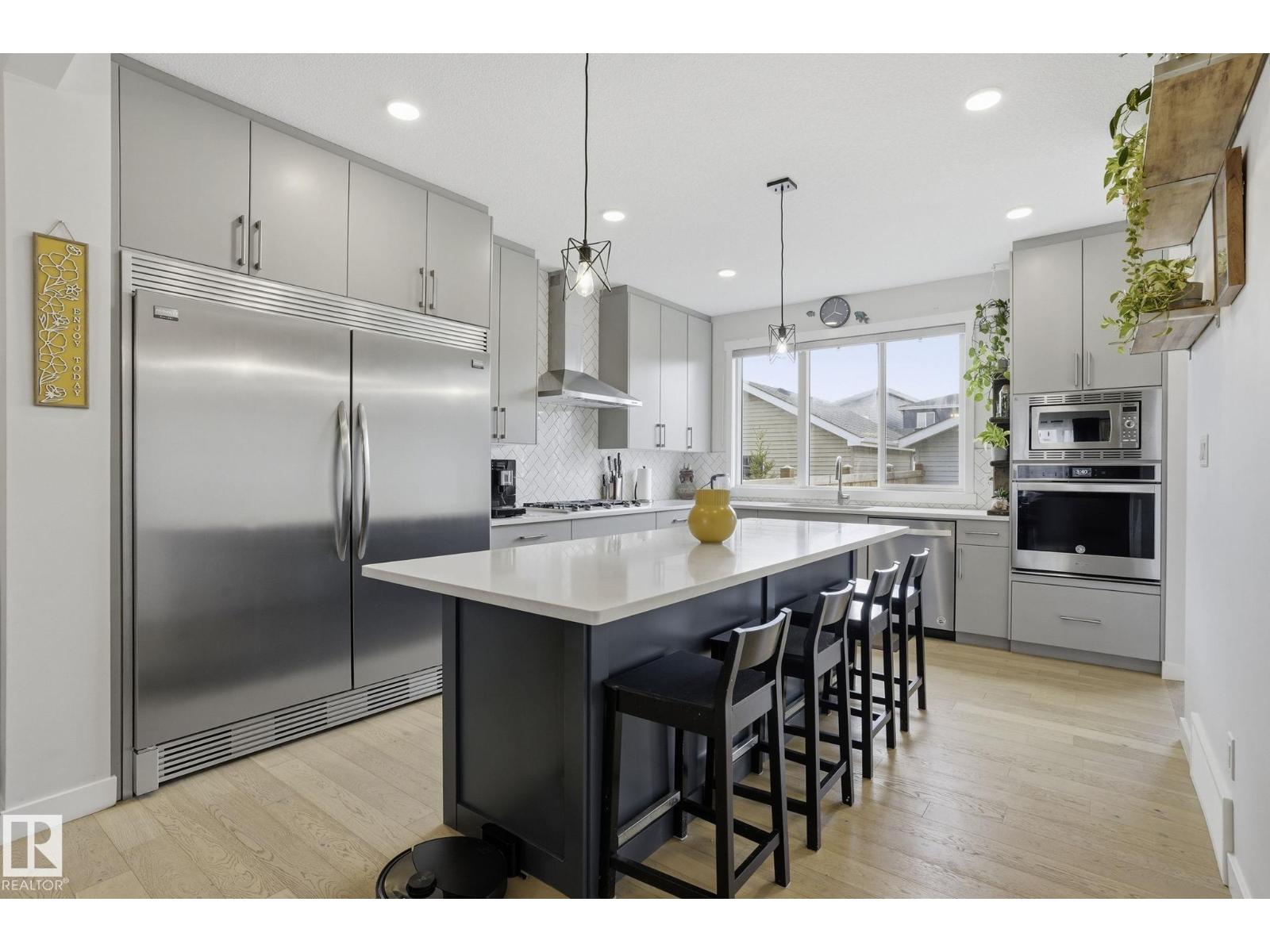2116 159 St Sw Property Photo 10