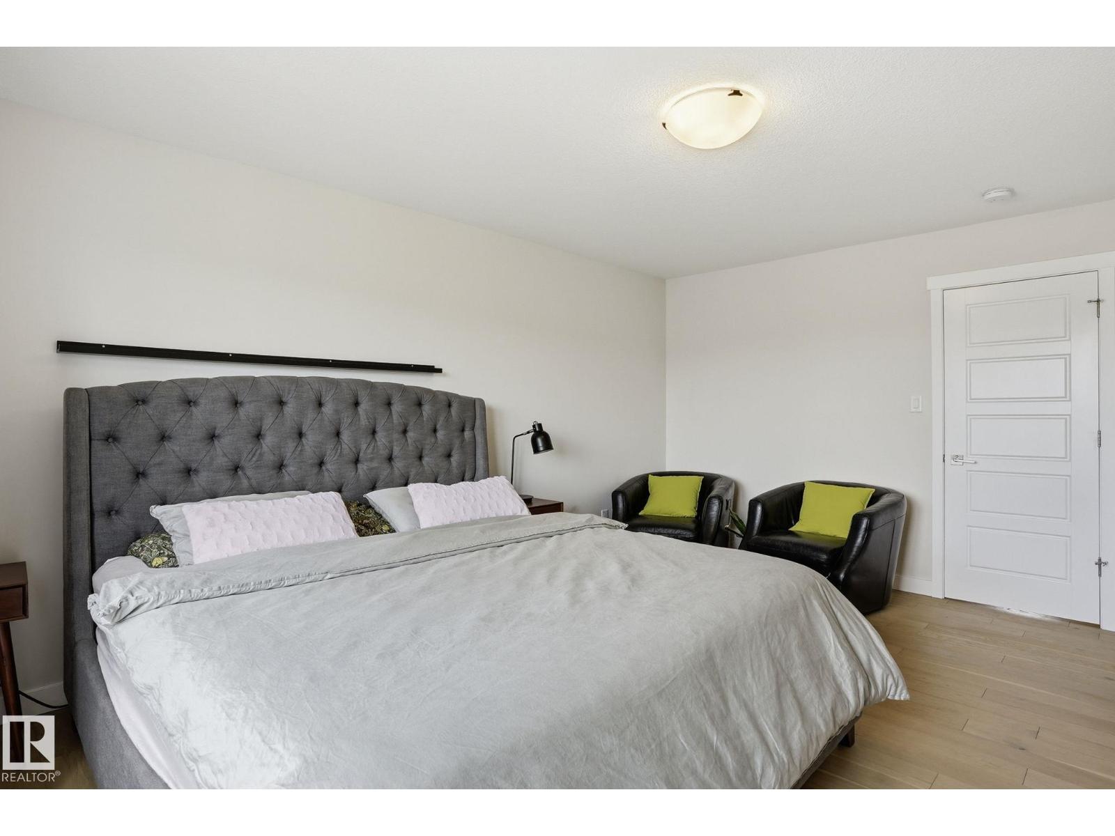 2116 159 St Sw Property Photo 17