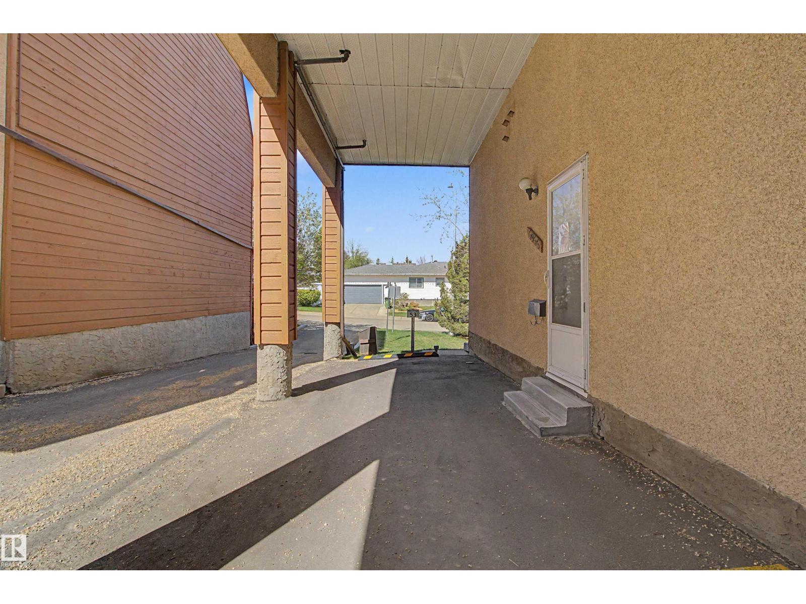 5953 40 Av Nw Property Photo 18