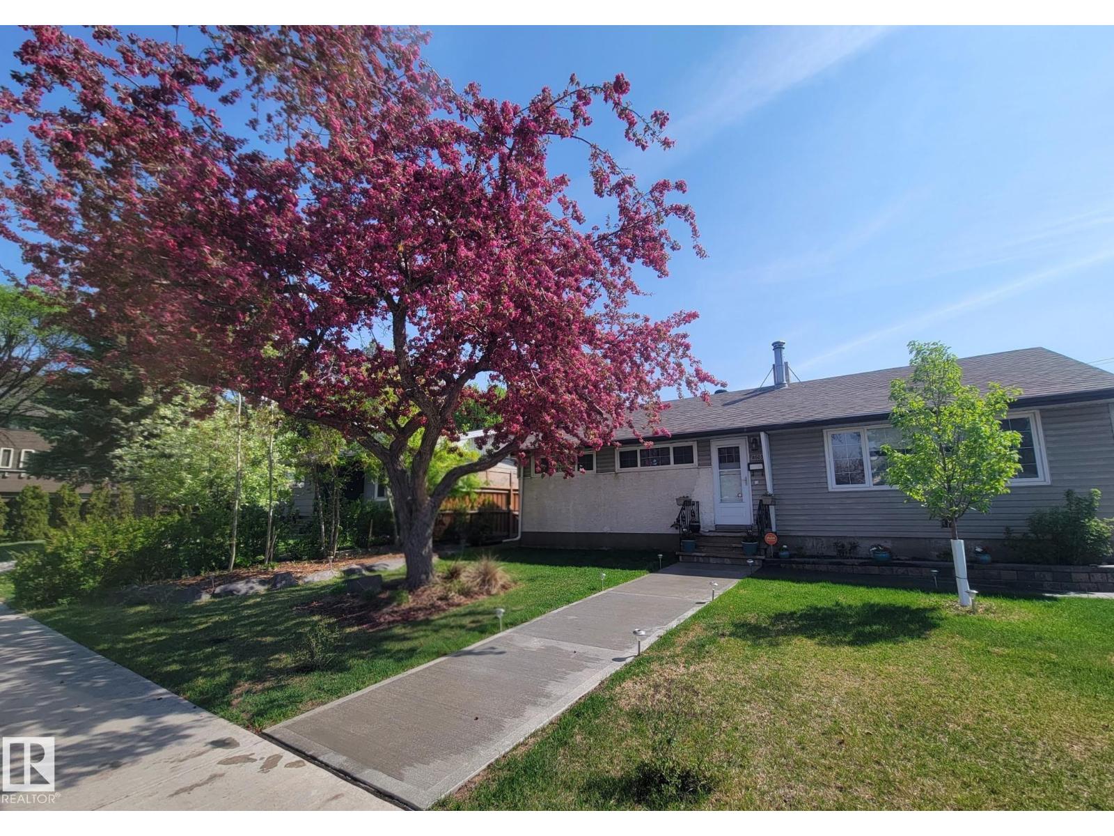8603 149 ST NW Property Photo 1