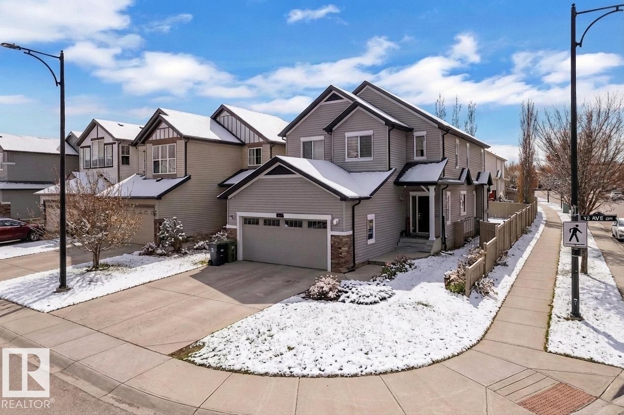 6159 12 Av Sw Property Photo 1