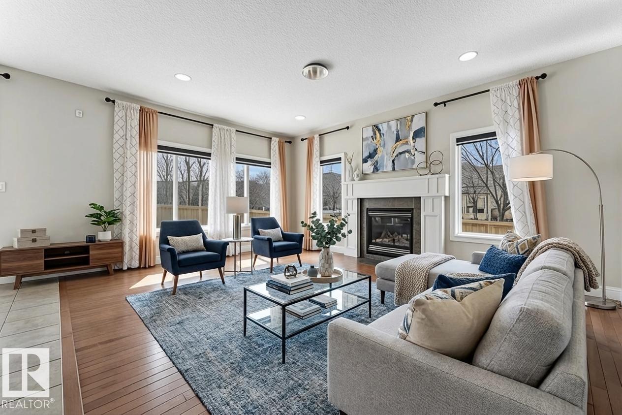 6159 12 Av Sw Property Photo 6