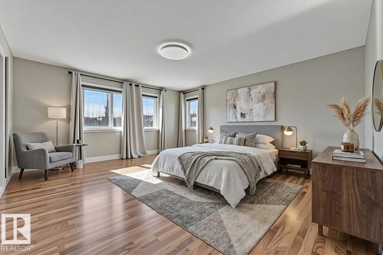 6159 12 Av Sw Property Photo 15