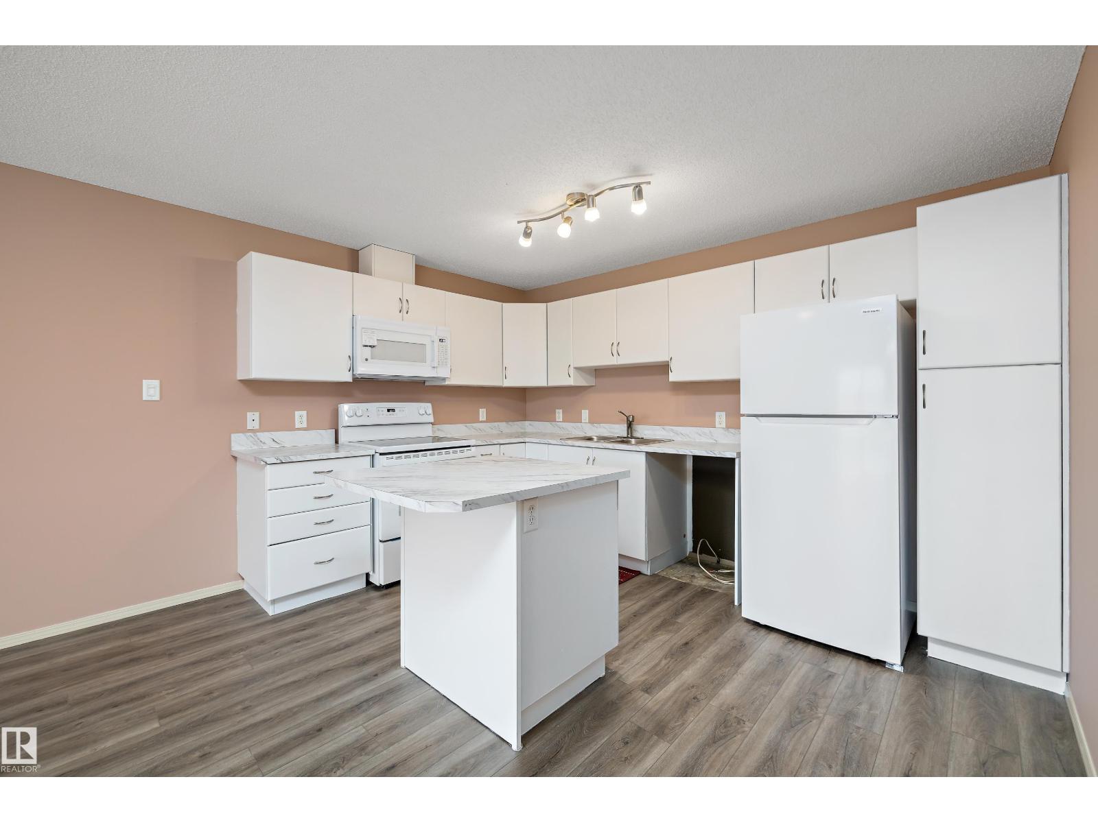 #406 16035 132 St Nw Property Photo 8