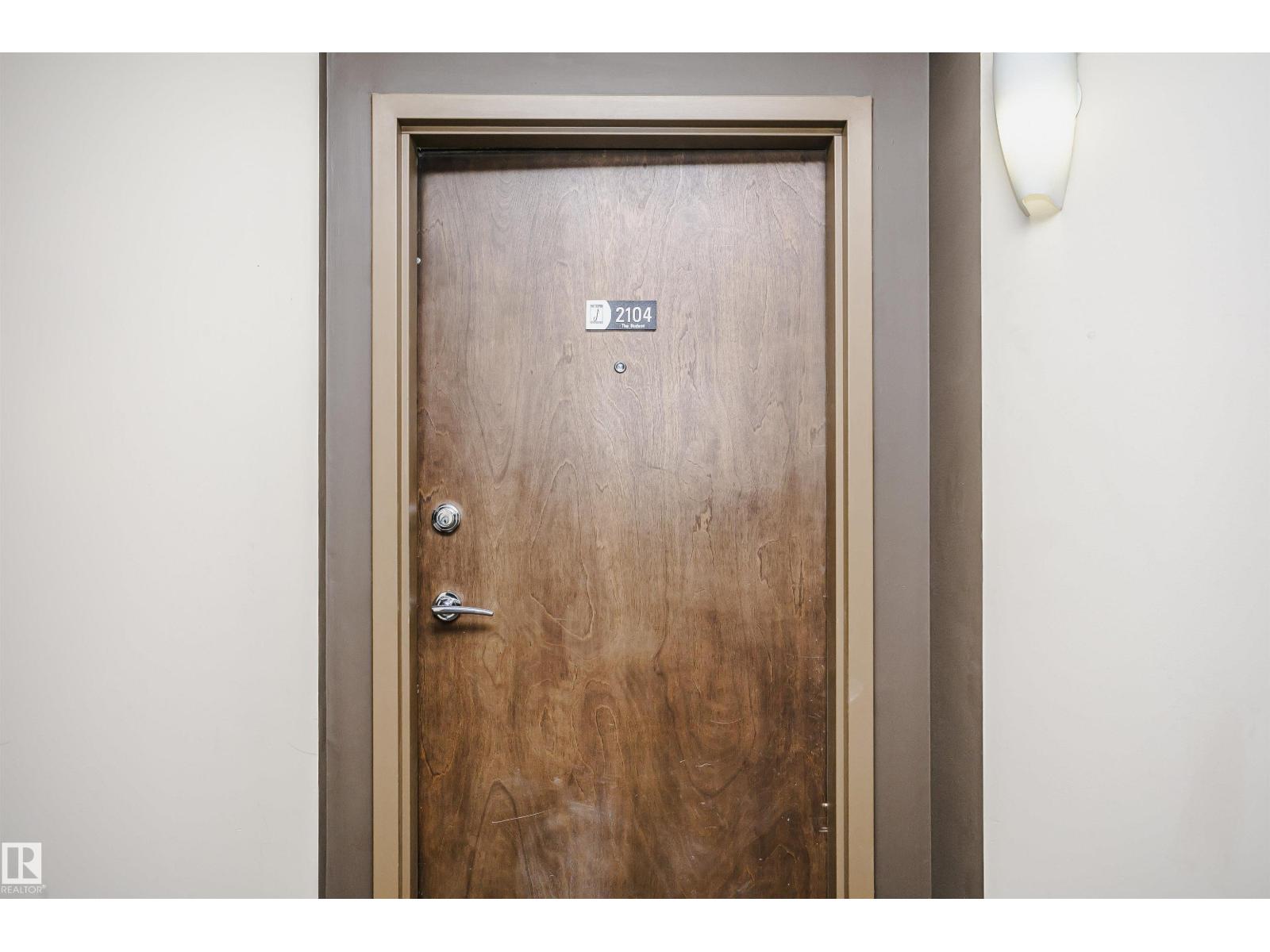 #2104 9020 Jasper Av Nw Property Photo 11