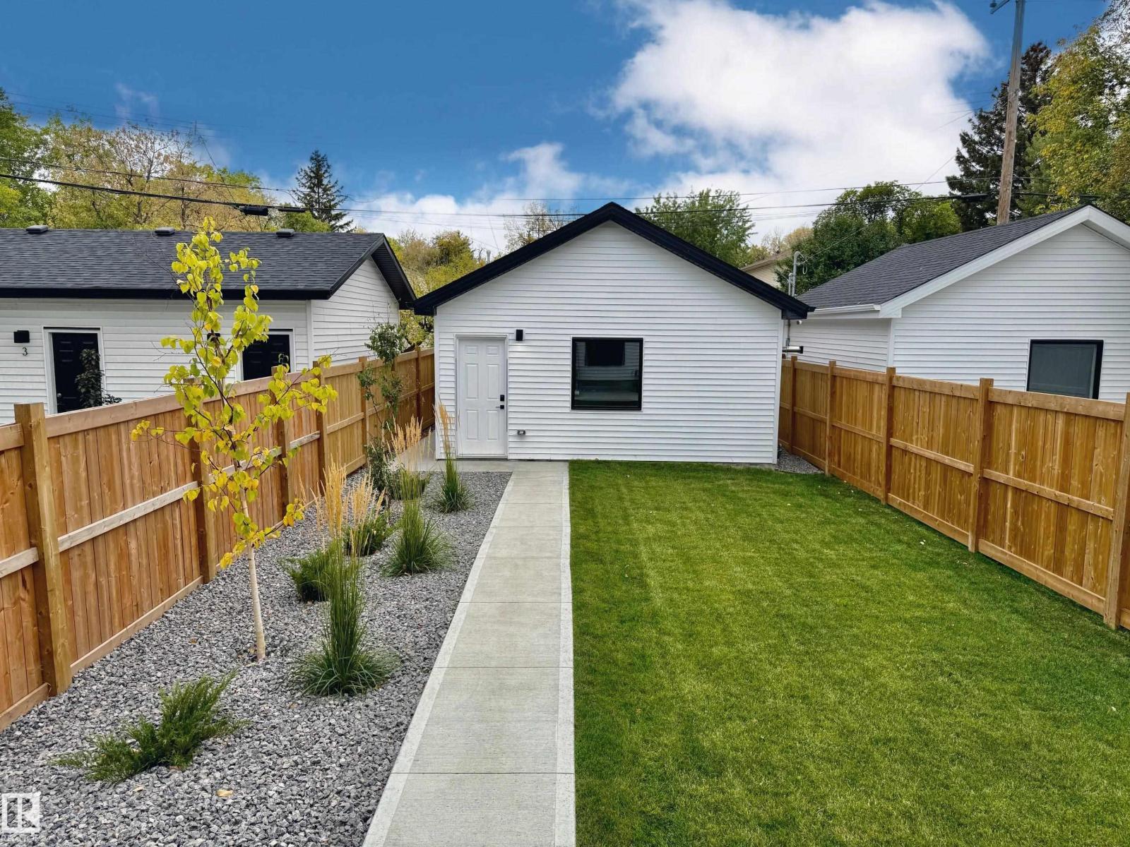 11308 128 St Nw Property Photo 22