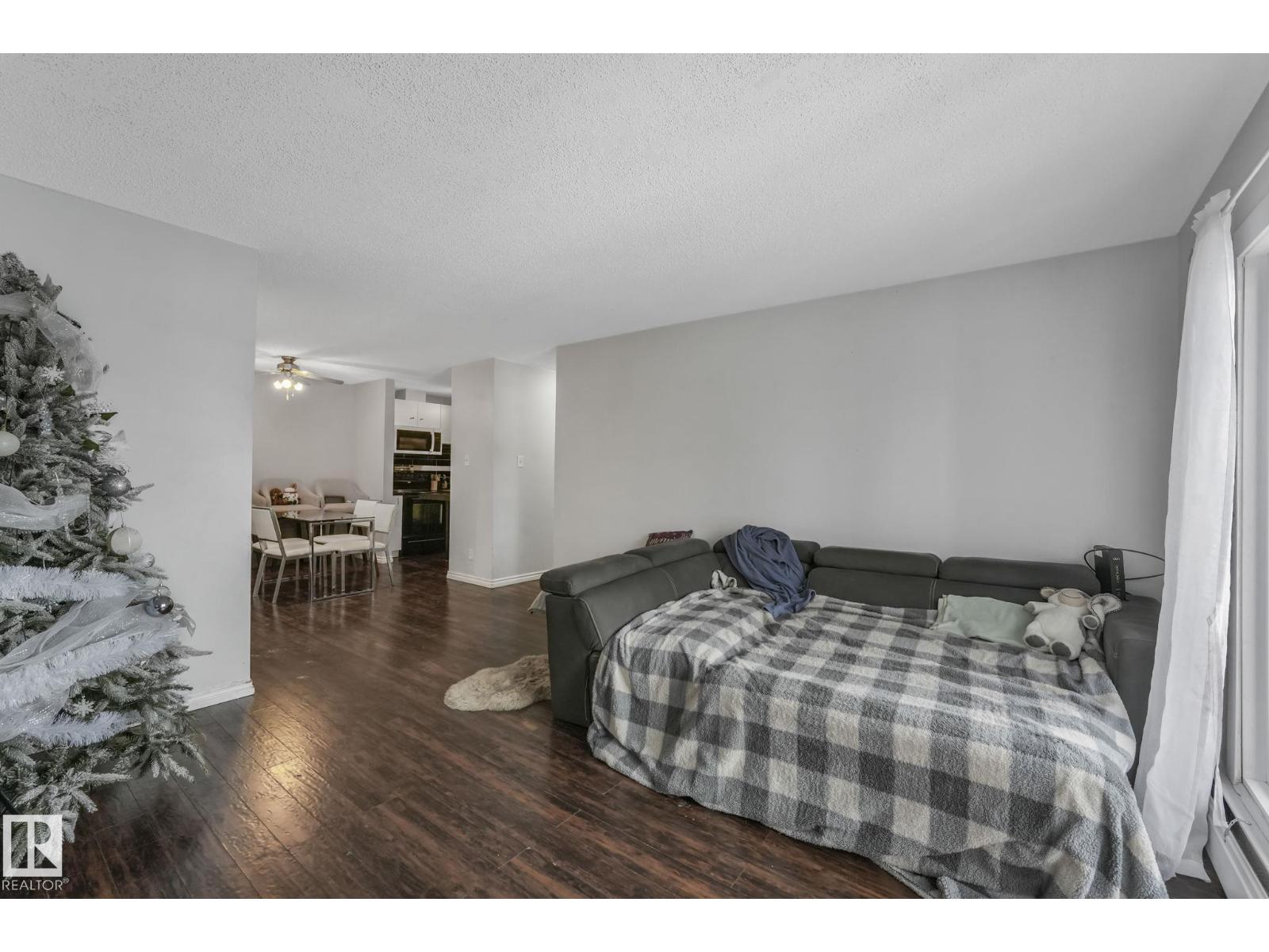 #a7 2808 116 St Nw Property Photo 9