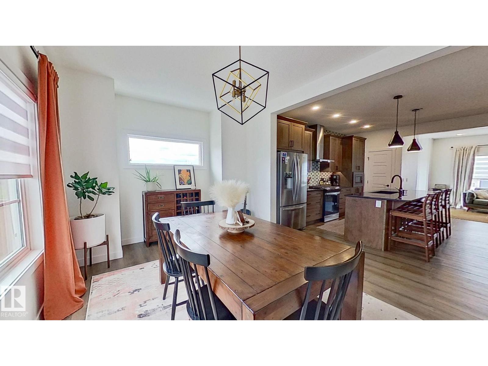 37 Emberside Link Property Photo 10