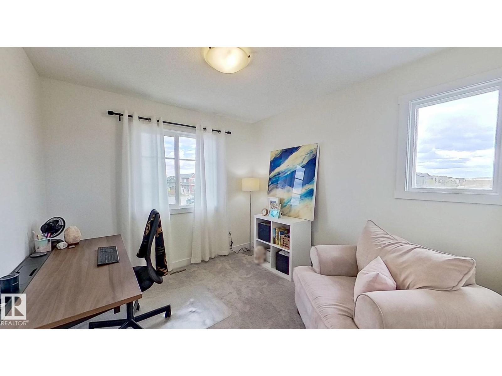 37 Emberside Link Property Photo 16