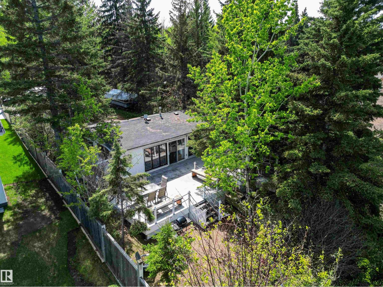 32 Marine Drive Property Photo 1