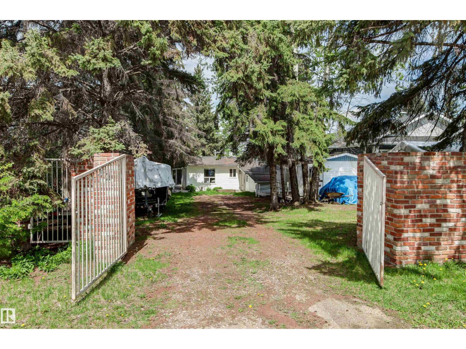 32 Marine Drive Property Photo 5