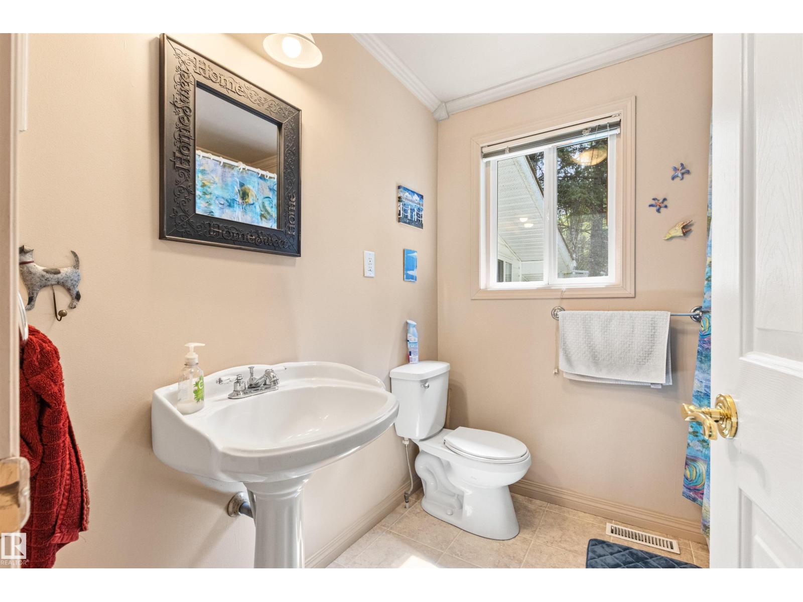 32 Marine Drive Property Photo 22