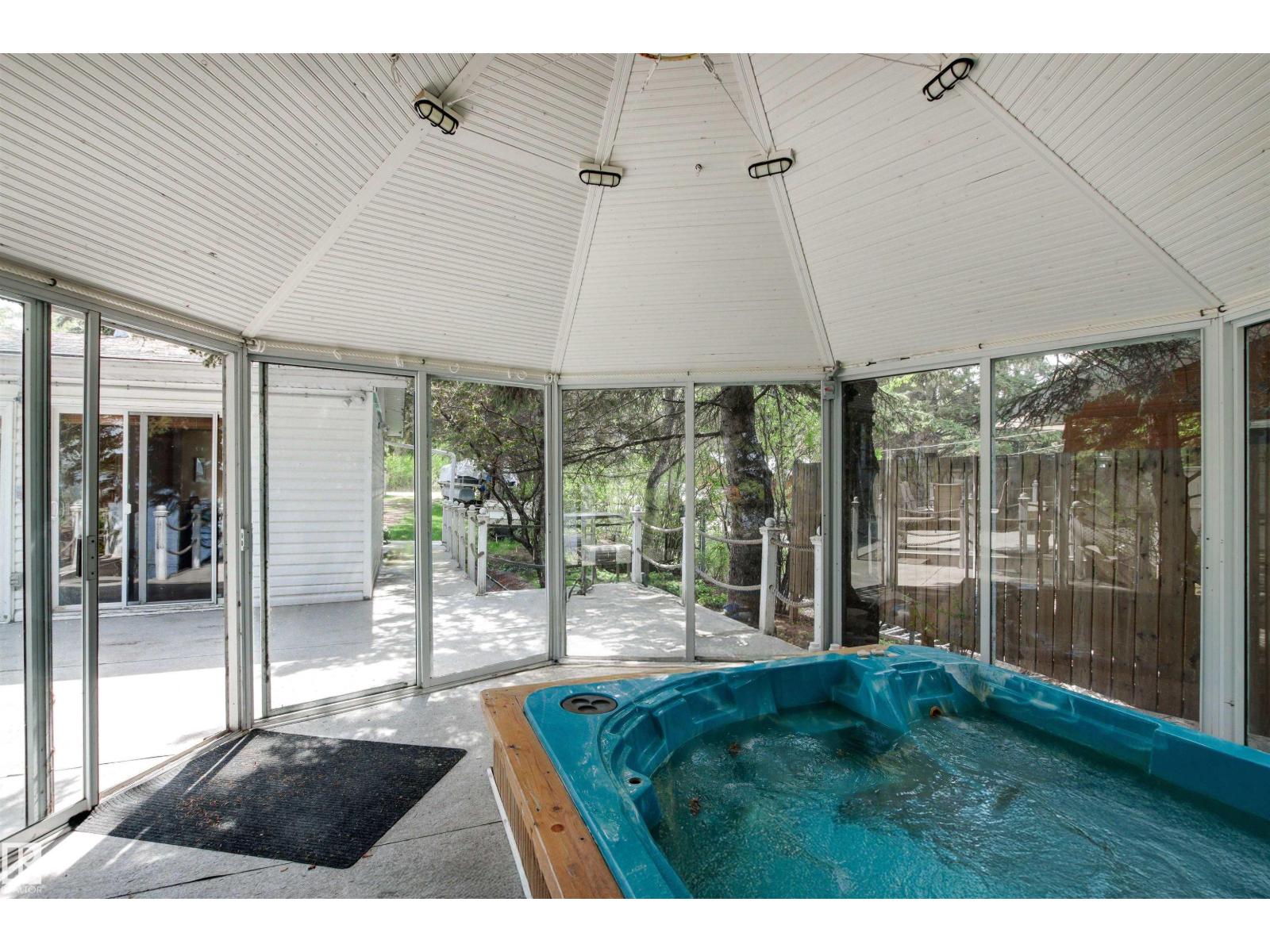 32 Marine Drive Property Photo 26