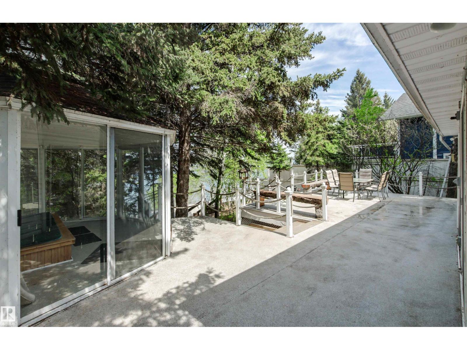 32 Marine Drive Property Photo 28