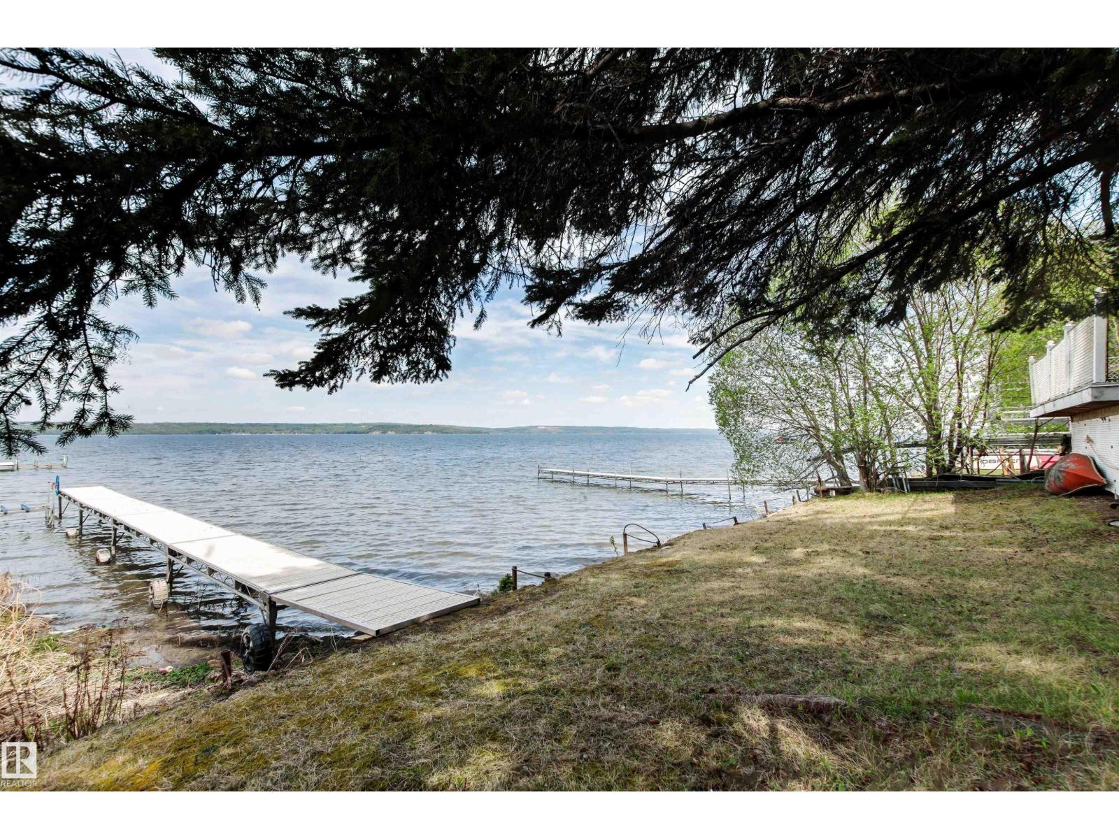 32 Marine Drive Property Photo 40