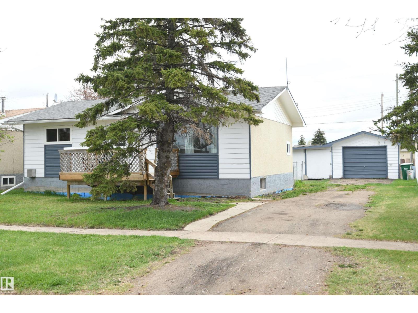 30 Prince Dr Property Photo 14