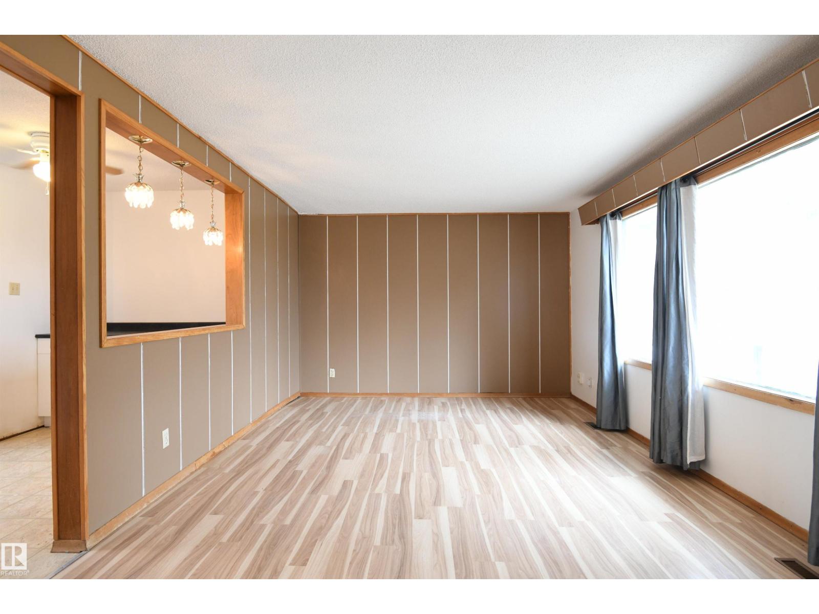 30 Prince Dr Property Photo 15
