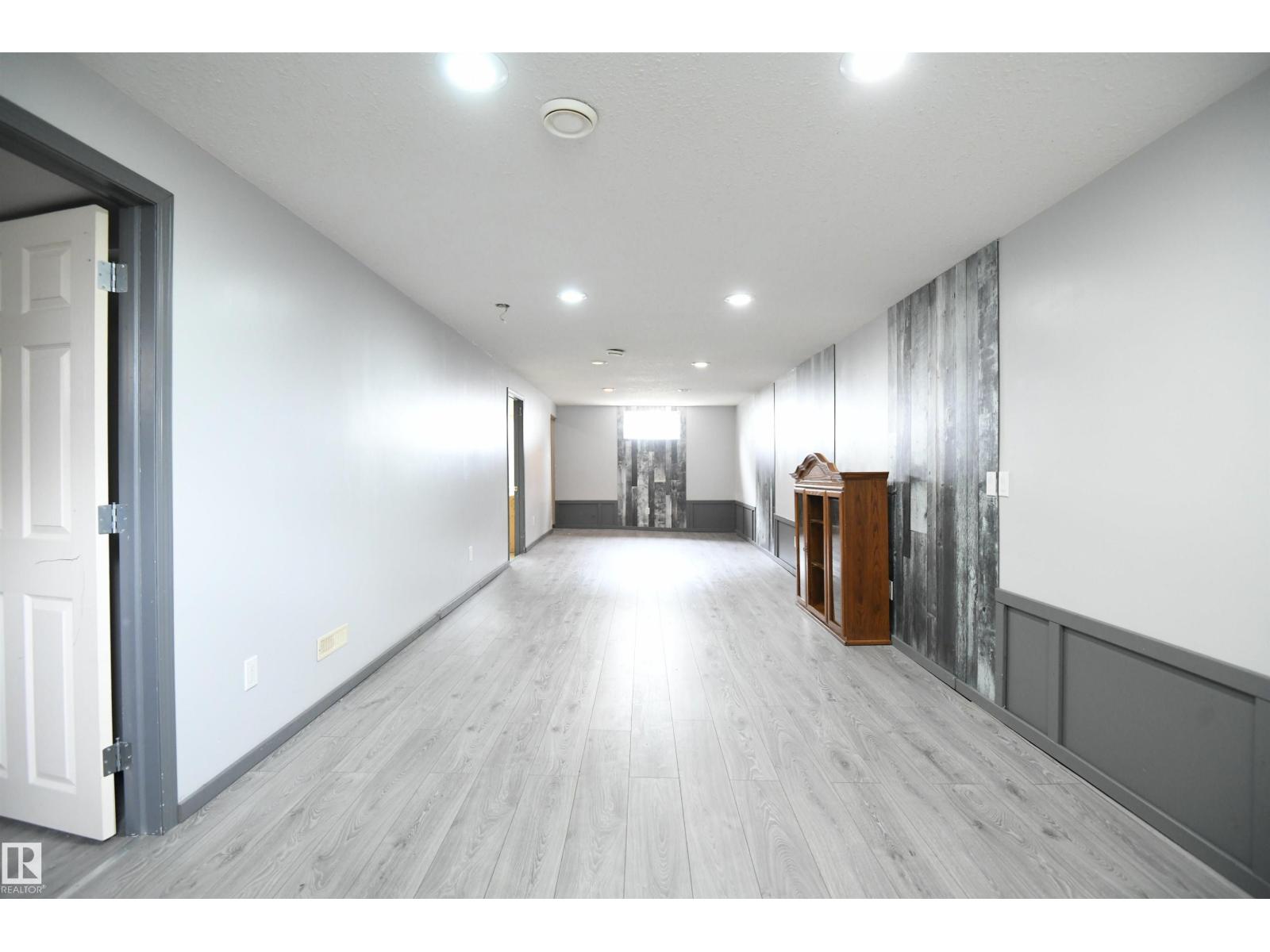 30 Prince Dr Property Photo 28