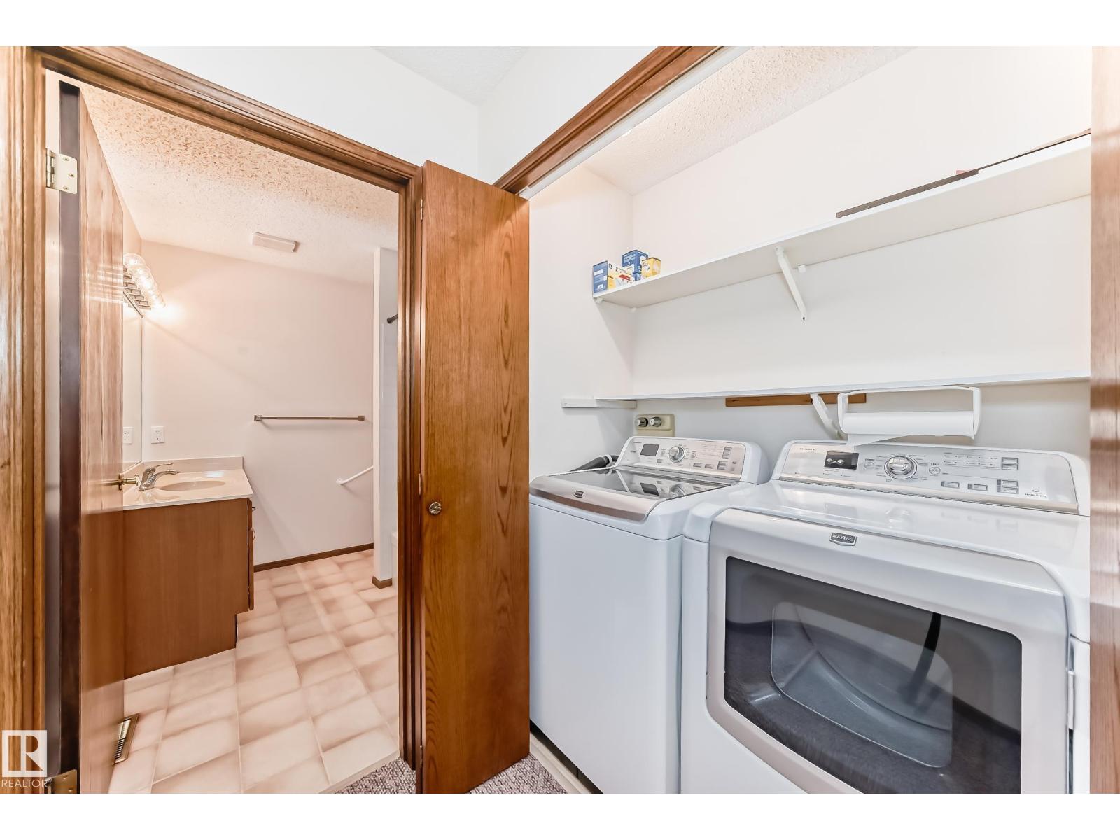 4815 32 Av Nw Property Photo 26