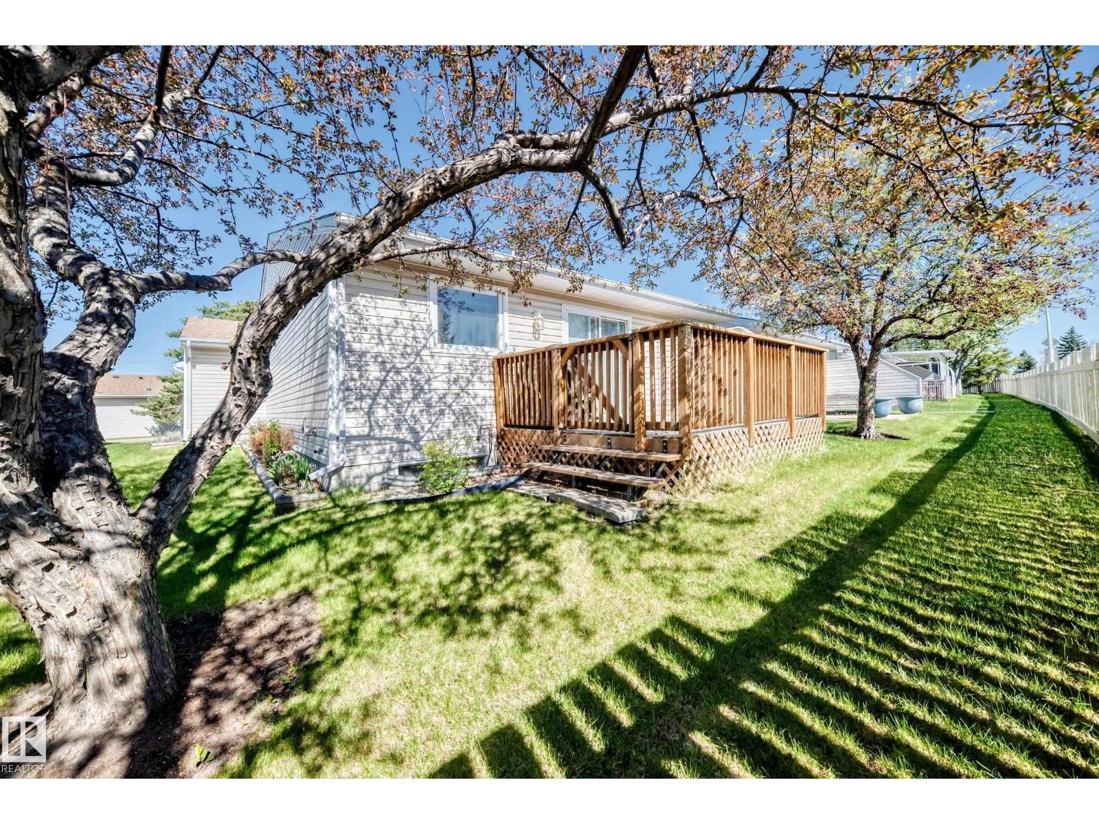 4815 32 Av Nw Property Photo 37