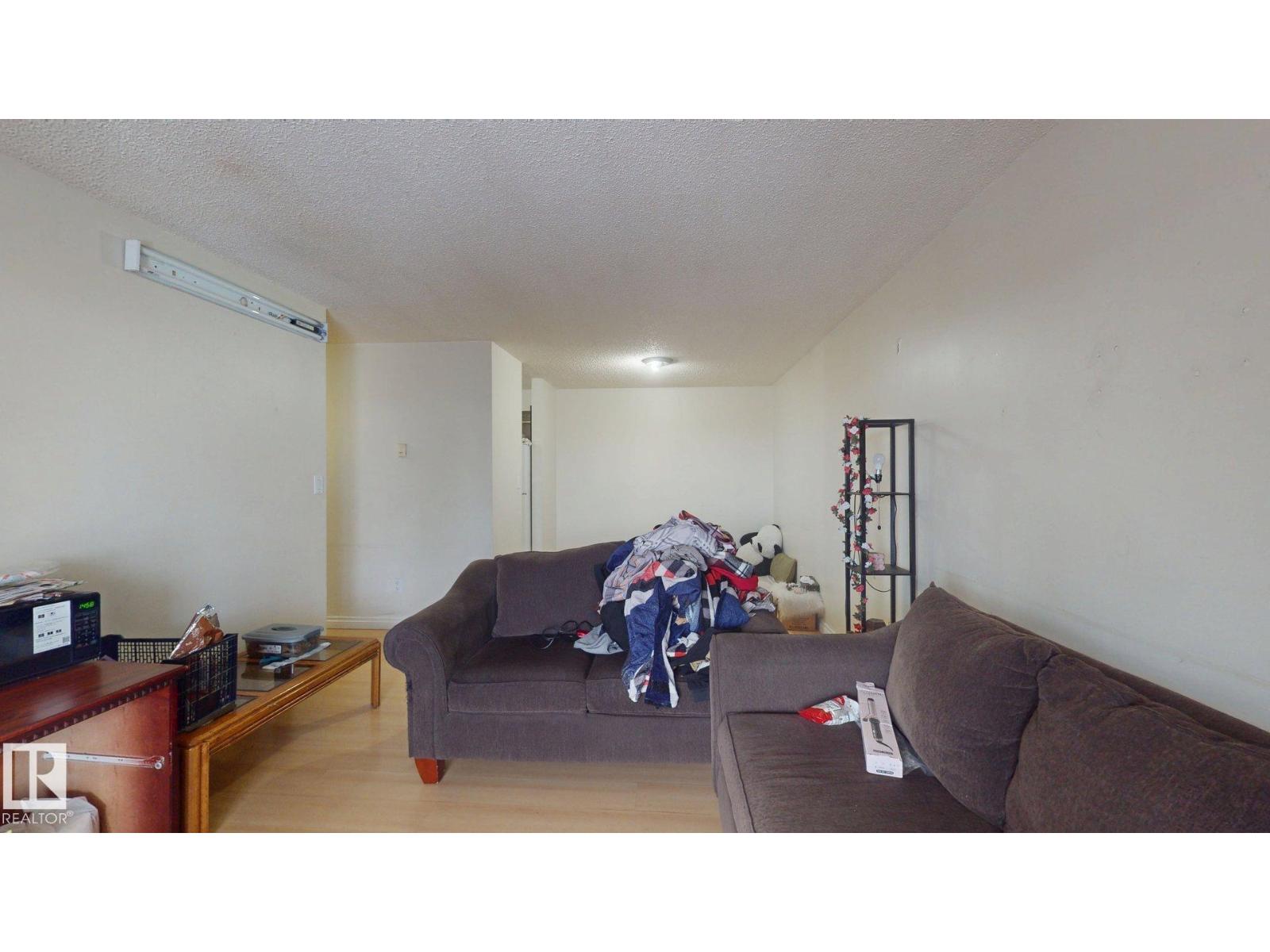 #402 2624 Millwoods East Rd E Nw Property Photo 4