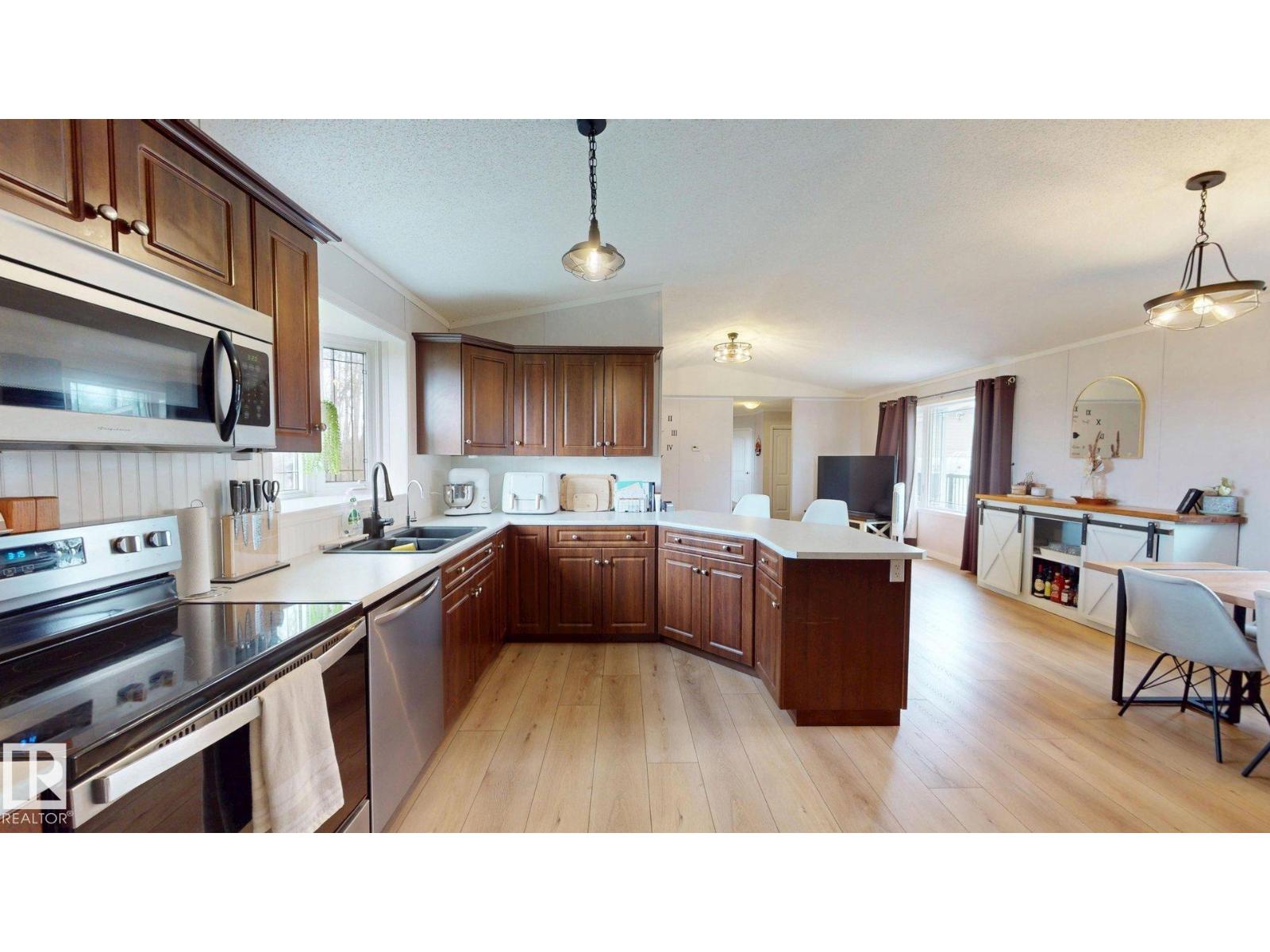 49517 Range Road 90 Property Photo 4