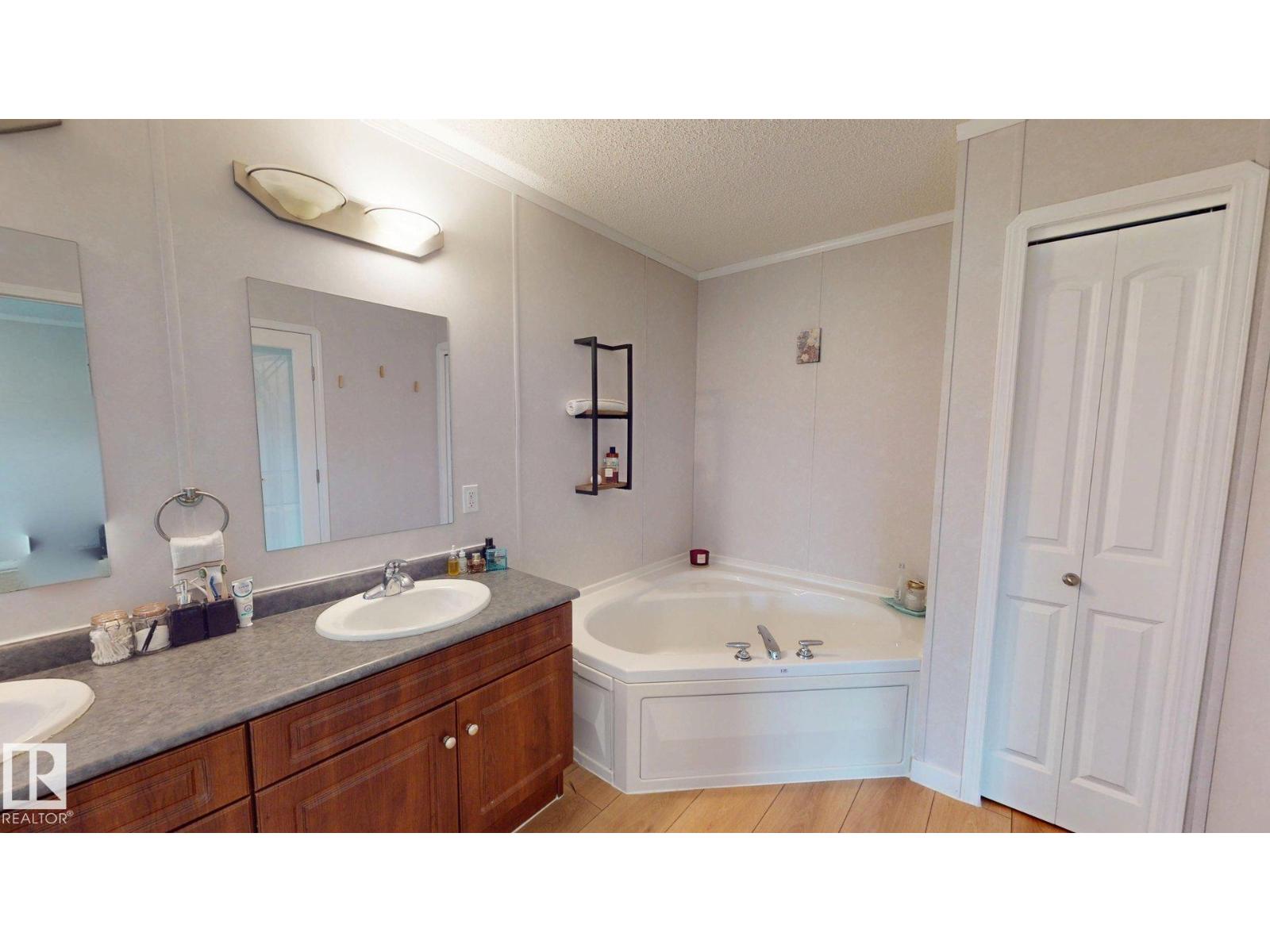 49517 Range Road 90 Property Photo 20