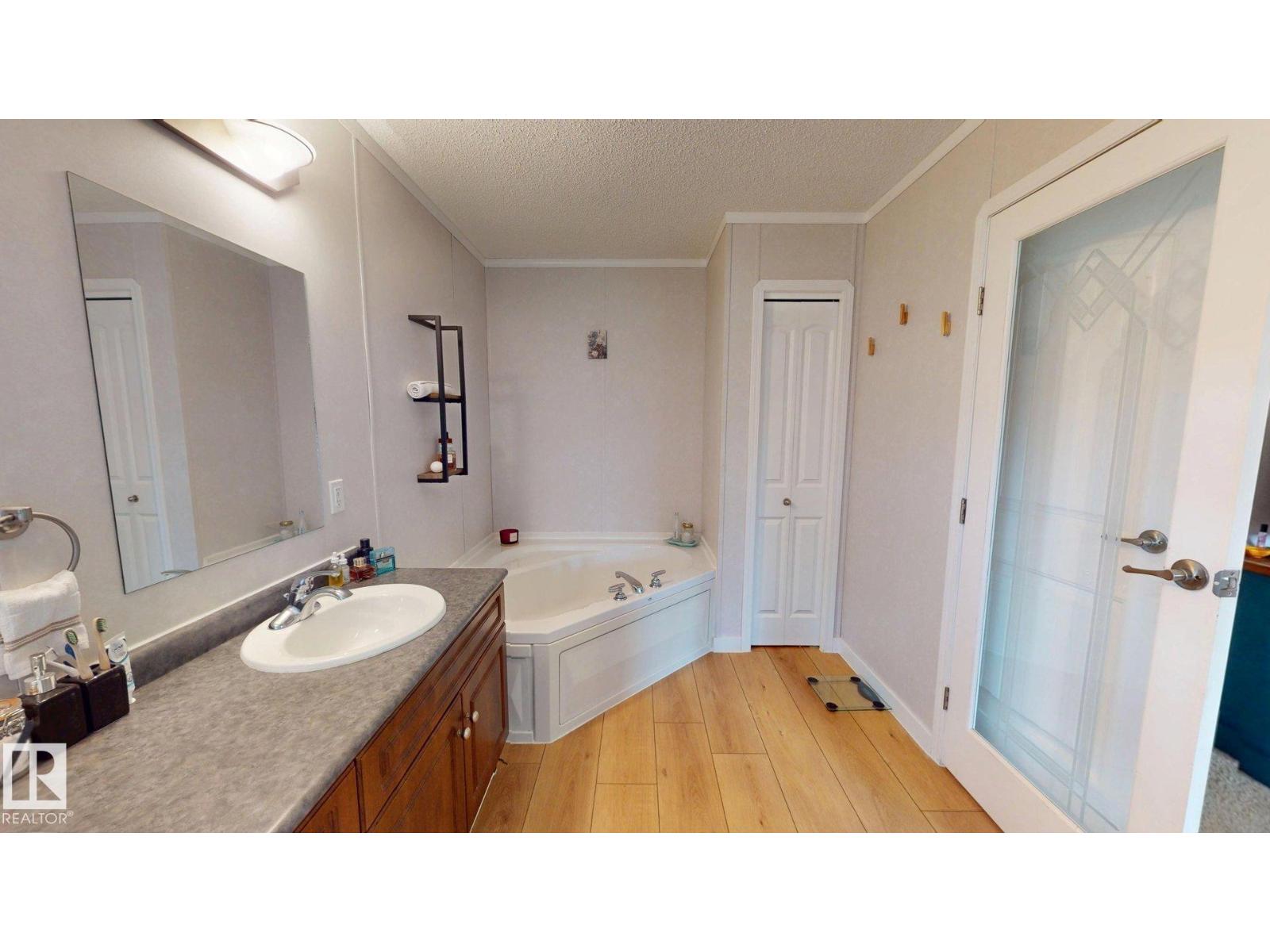 49517 Range Road 90 Property Photo 22