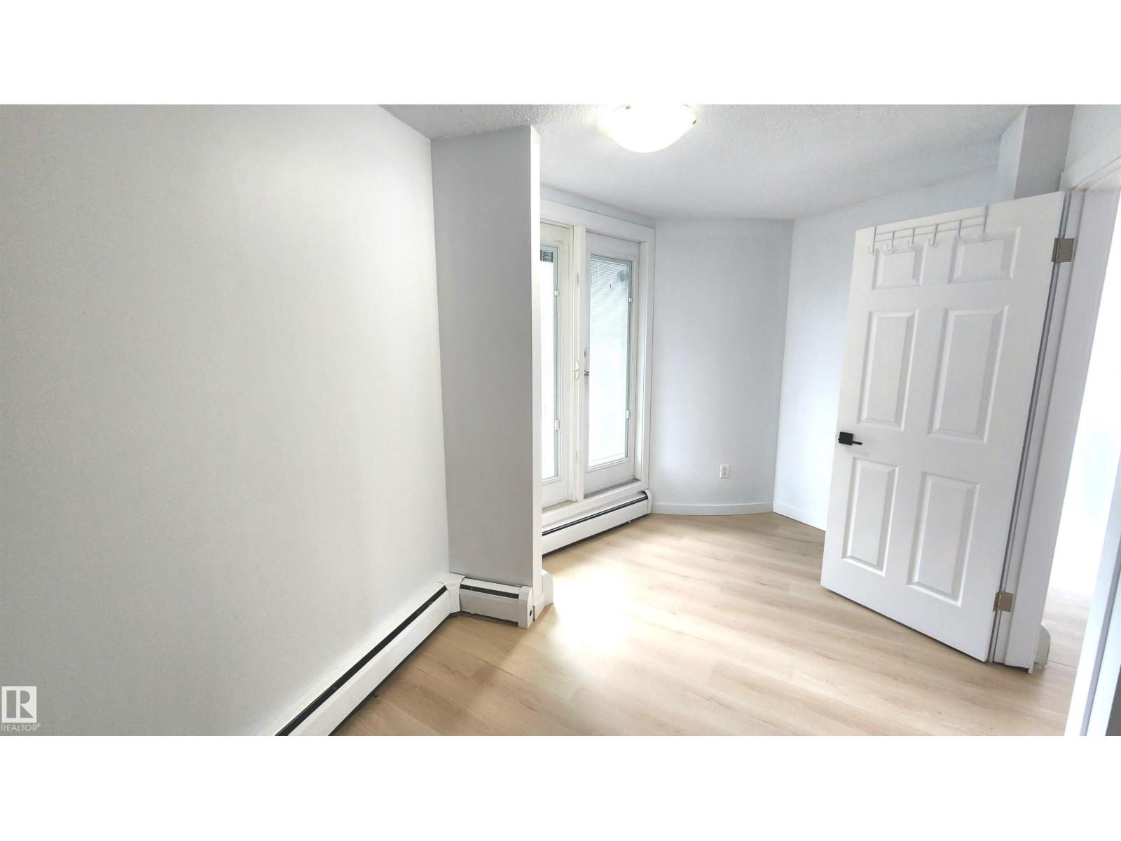 9535 147 Av Nw Property Photo 32
