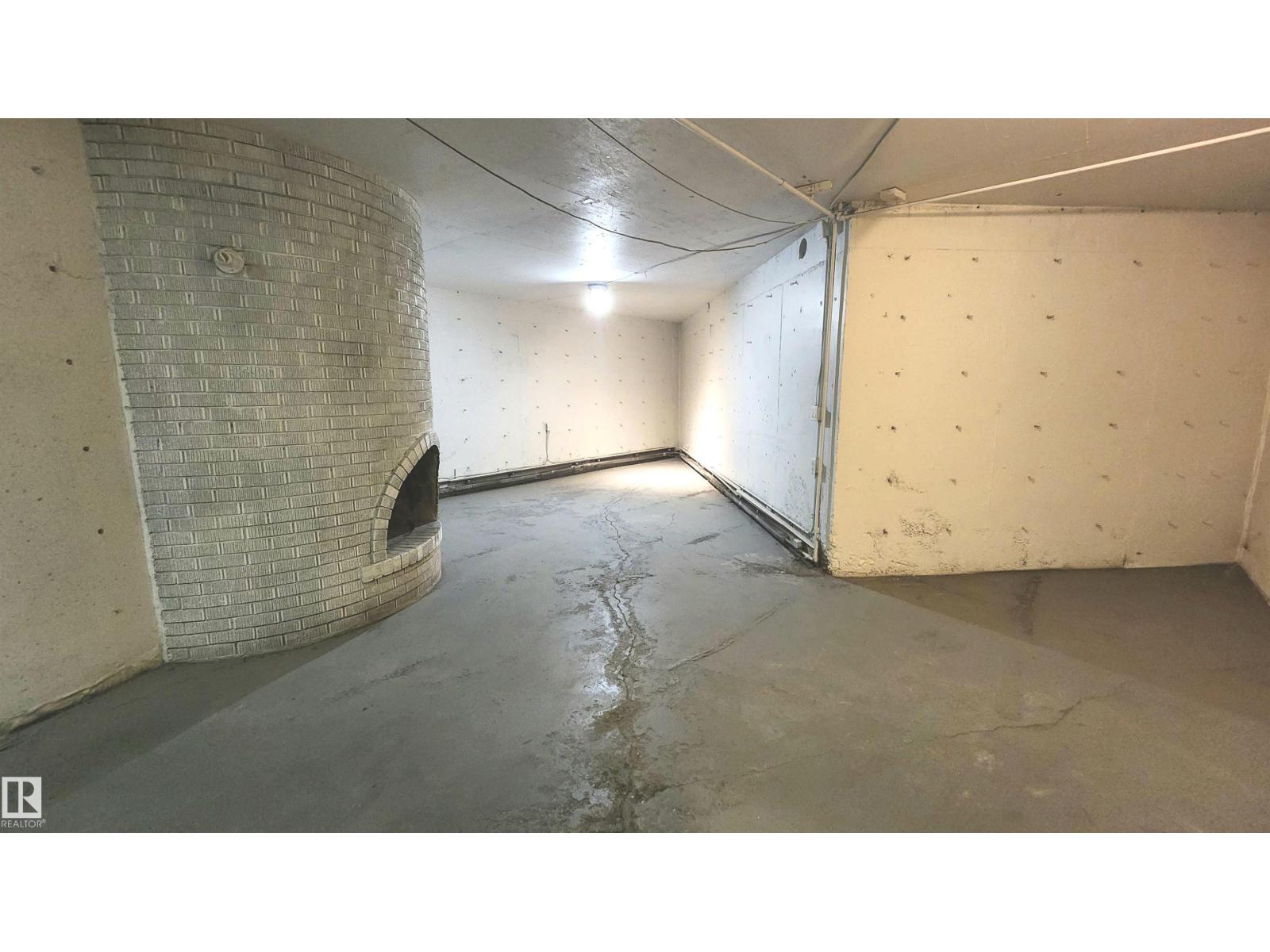 9535 147 Av Nw Property Photo 38