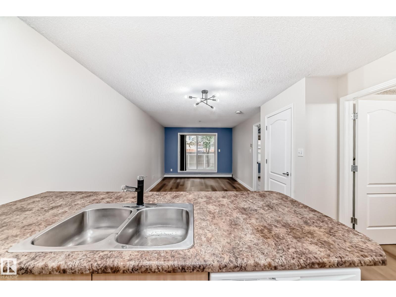 #108 12838 65 St Nw Property Photo 5