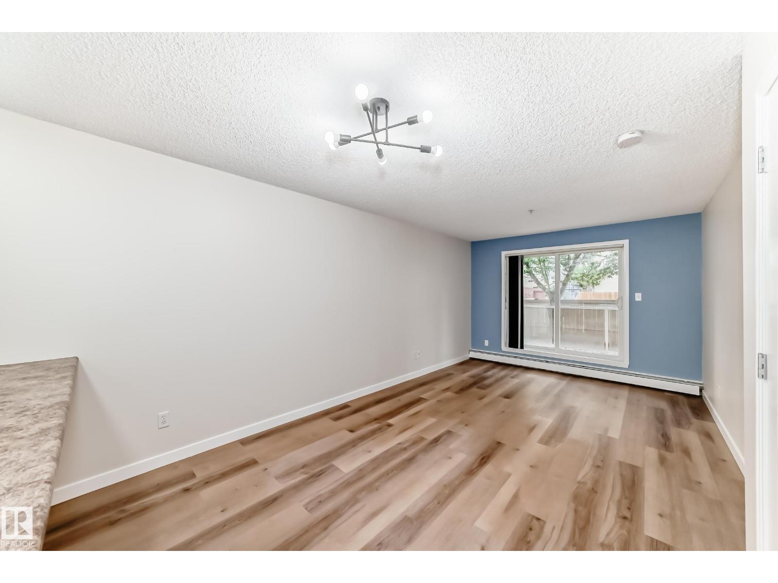 #108 12838 65 St Nw Property Photo 10