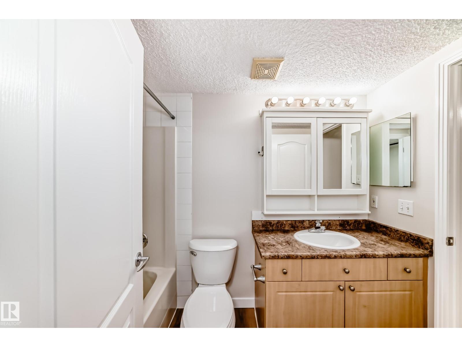 #108 12838 65 St Nw Property Photo 21