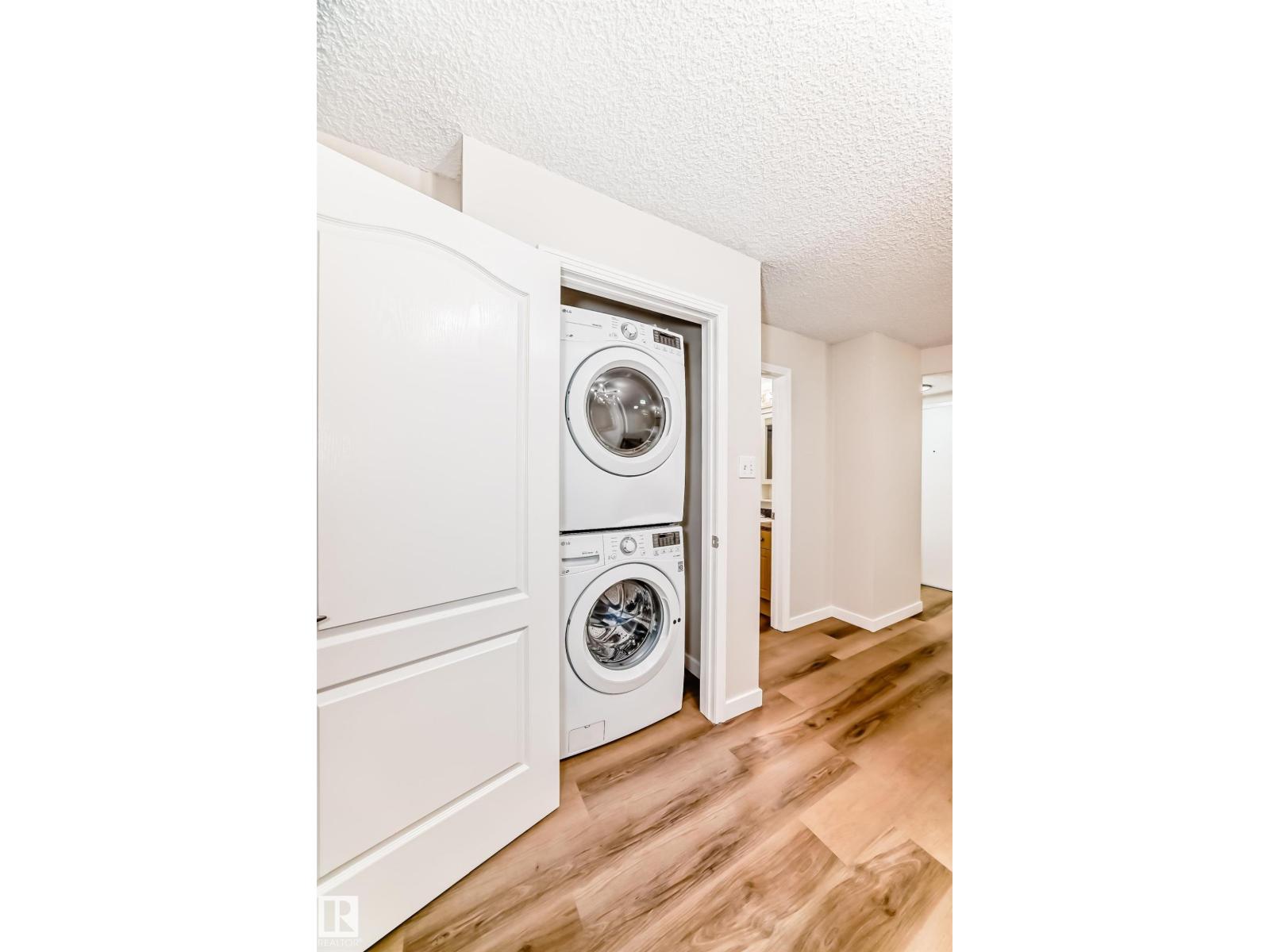 #108 12838 65 St Nw Property Photo 28