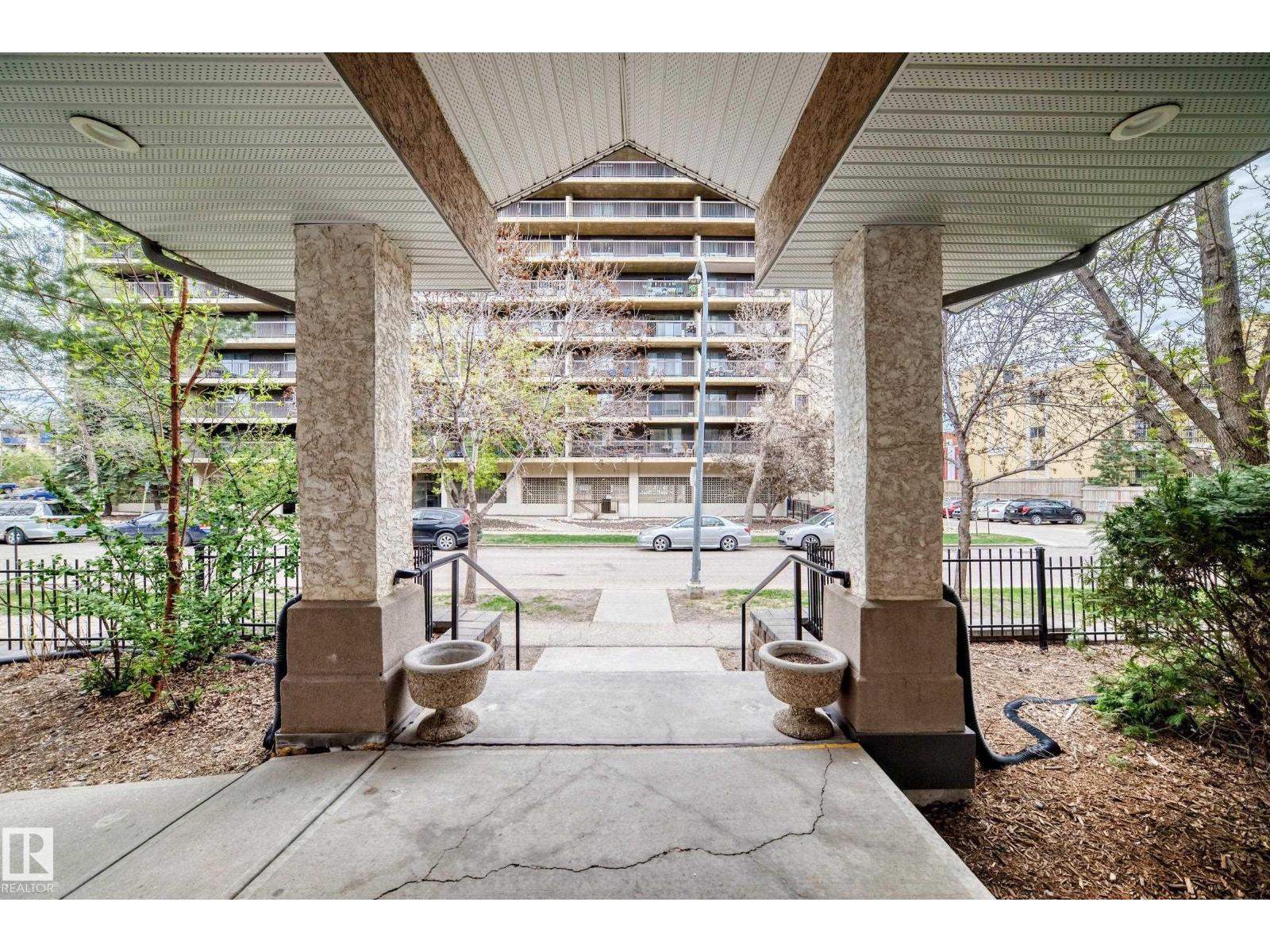 #108 12838 65 St Nw Property Photo 40