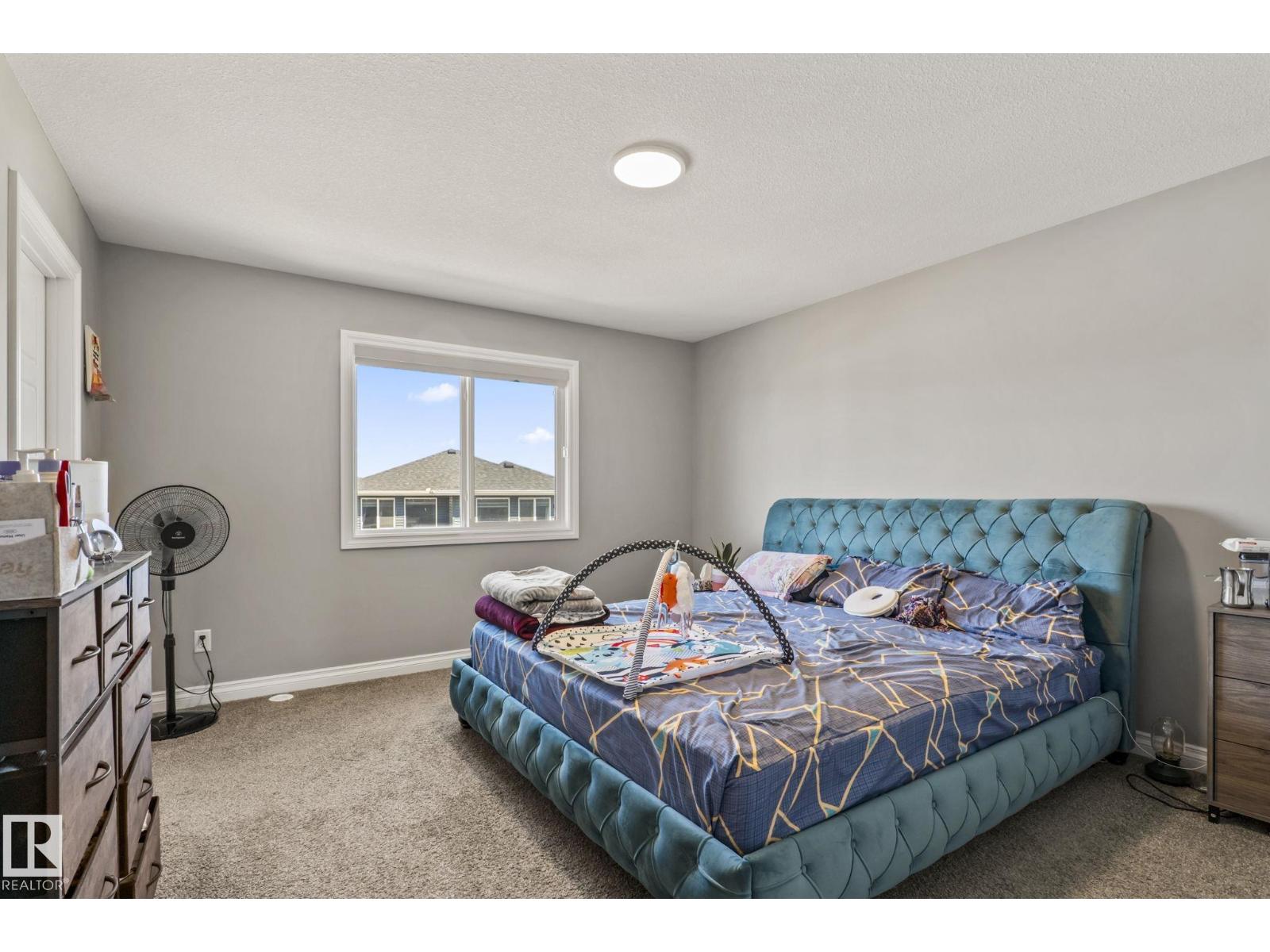 5142 23a Av Sw Property Photo 21