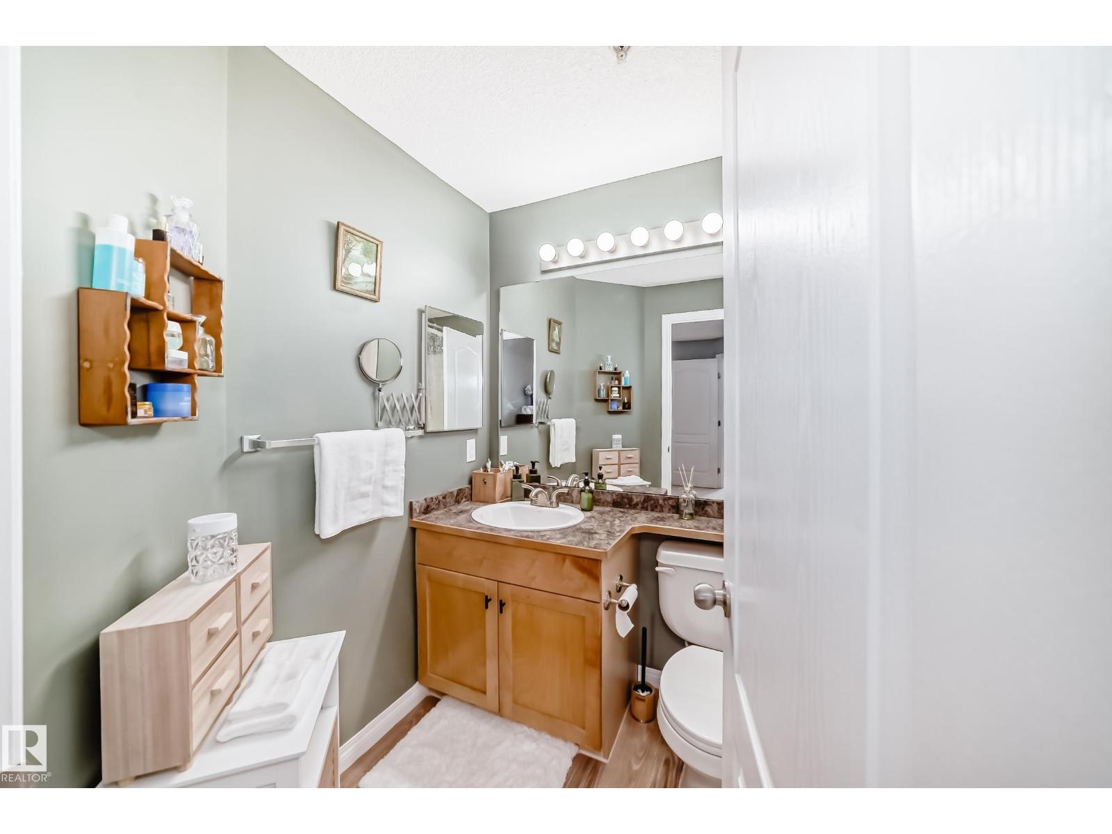#205 5340 199 St Nw Property Photo 22