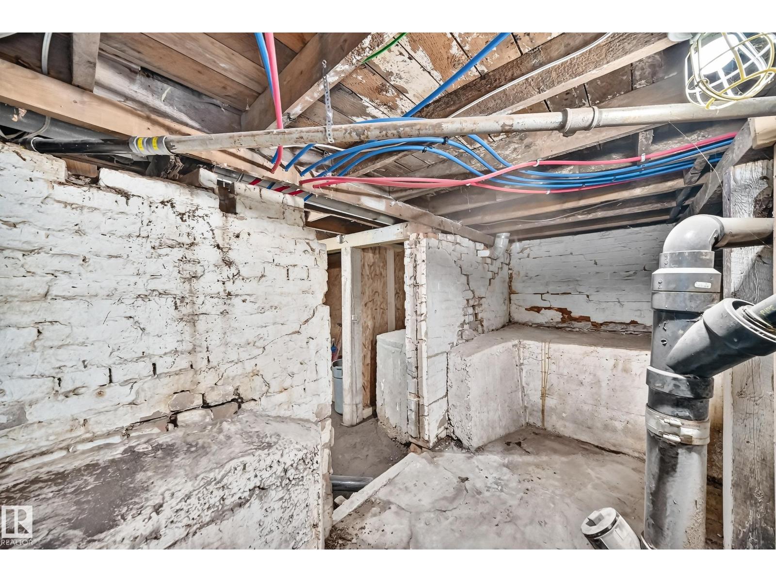 12627 71 St Nw Property Photo 31