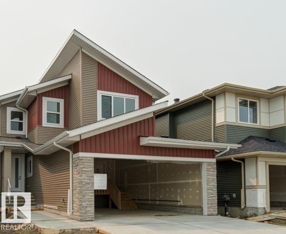 4727 17 Av Sw Property Photo 2