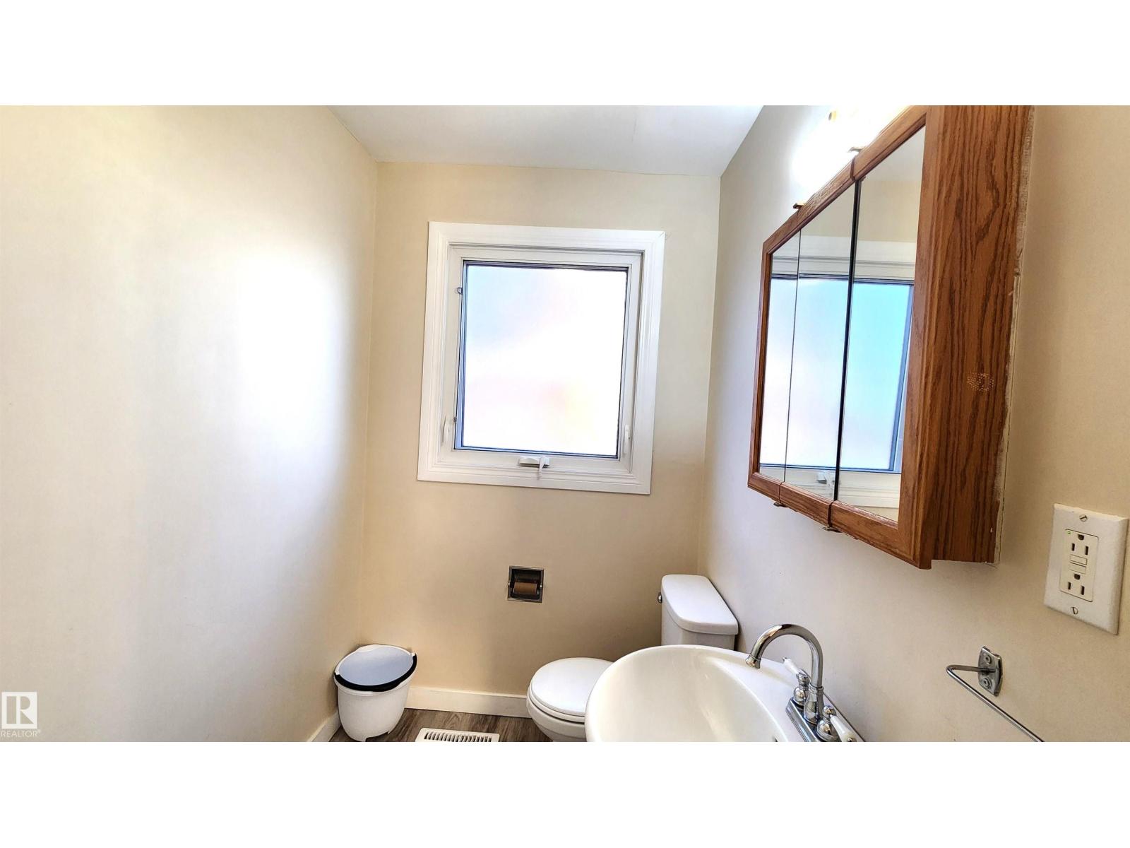 4709 106 St Nw Property Photo 26