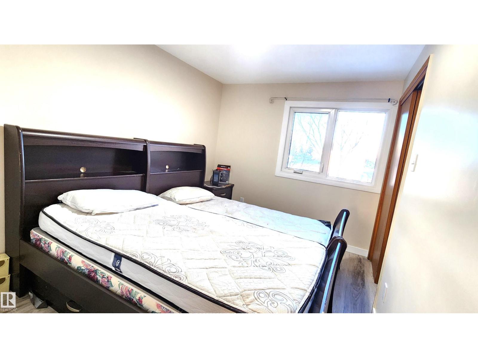 4709 106 St Nw Property Photo 28