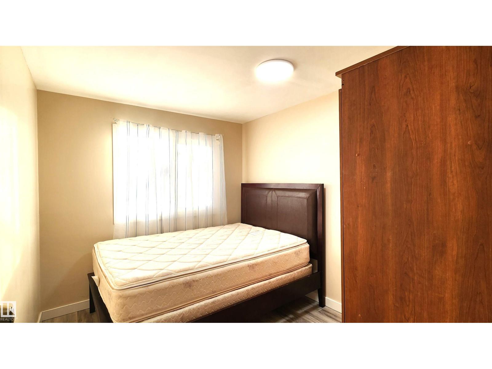 4709 106 St Nw Property Photo 29
