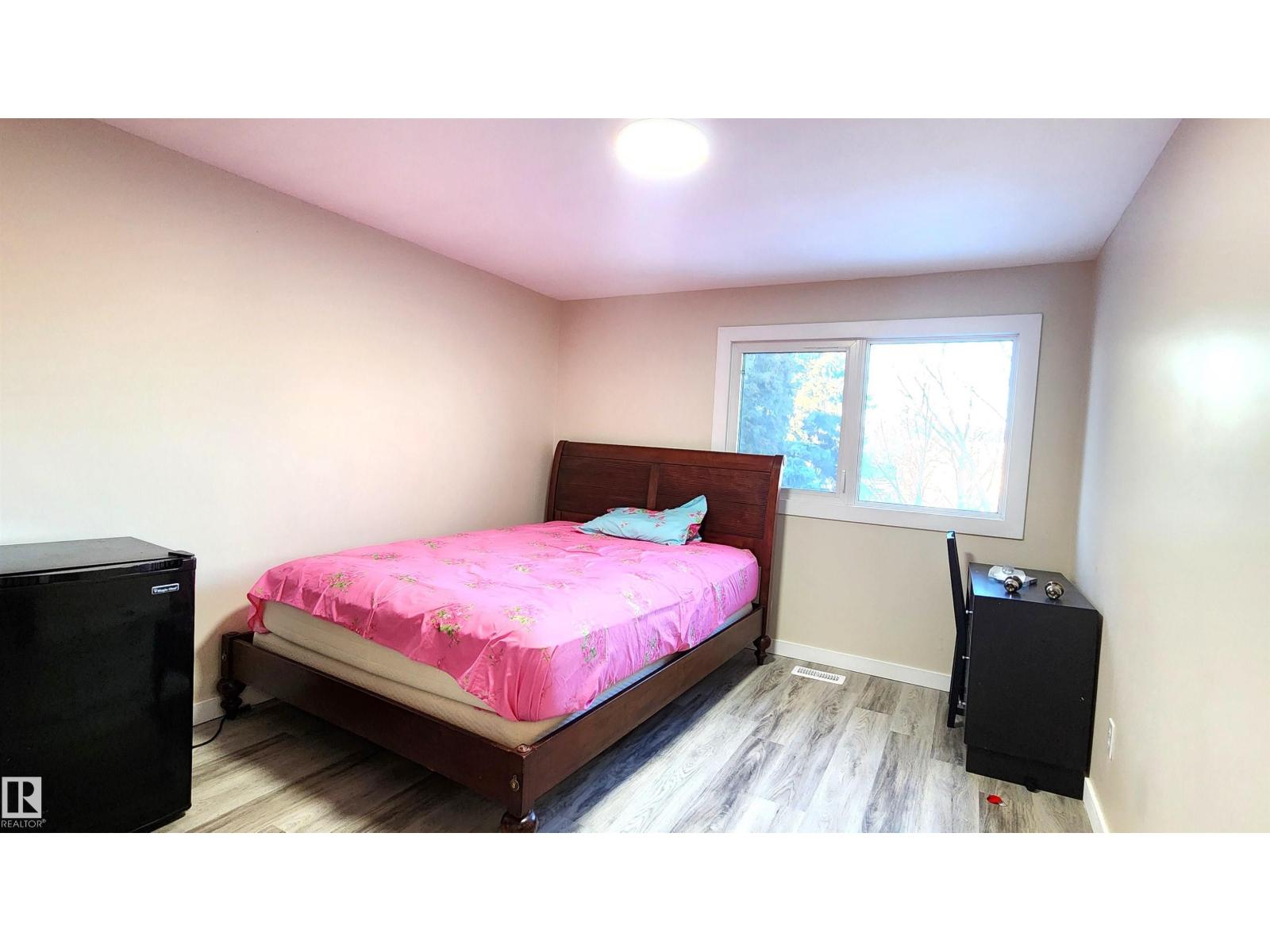 4709 106 St Nw Property Photo 32