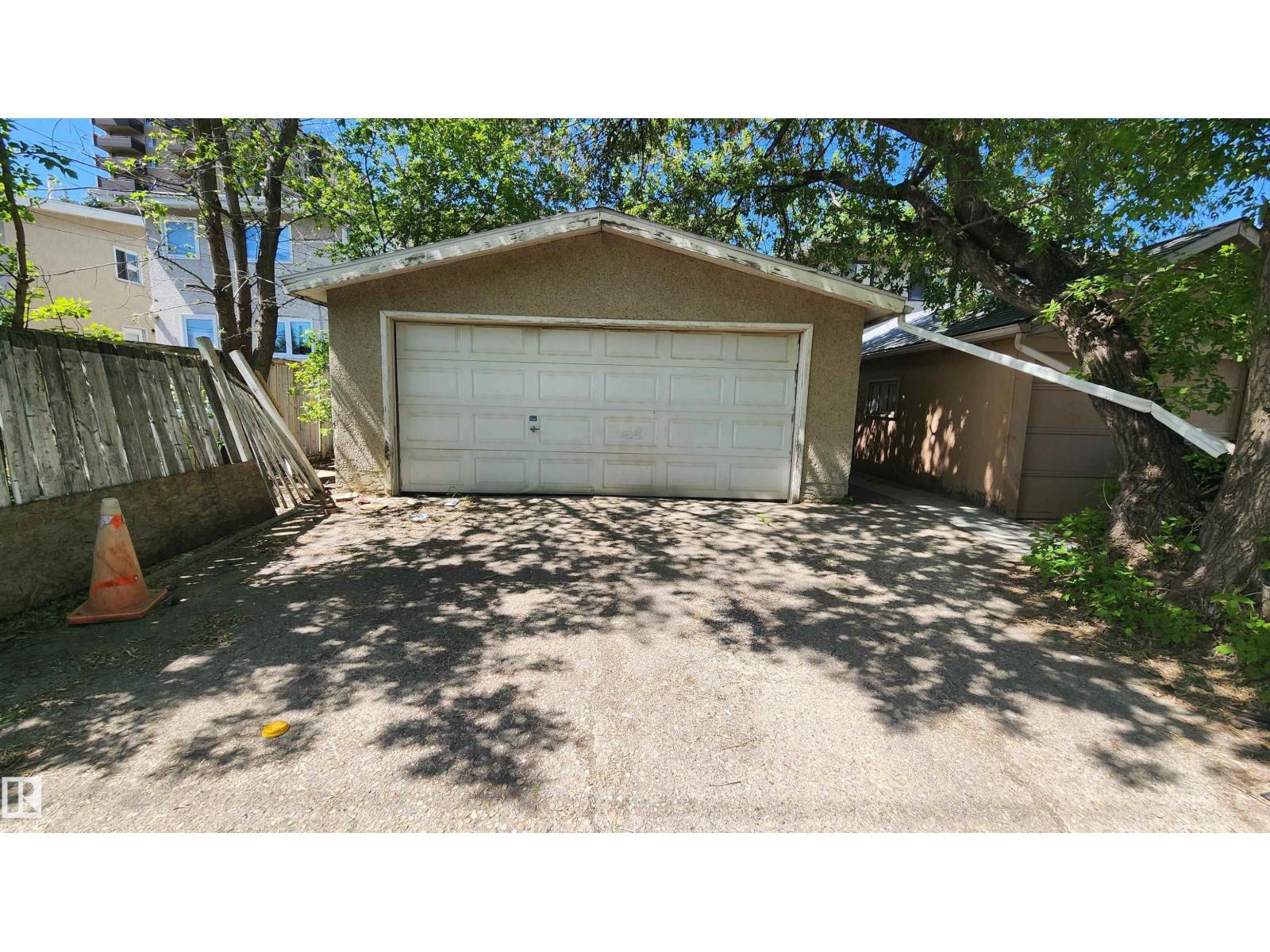 4709 106 St Nw Property Photo 53