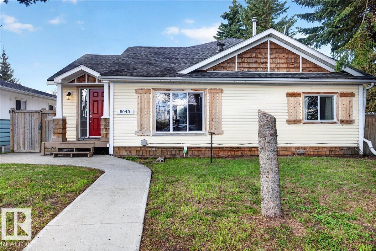 5040 52 St Property Photo 1
