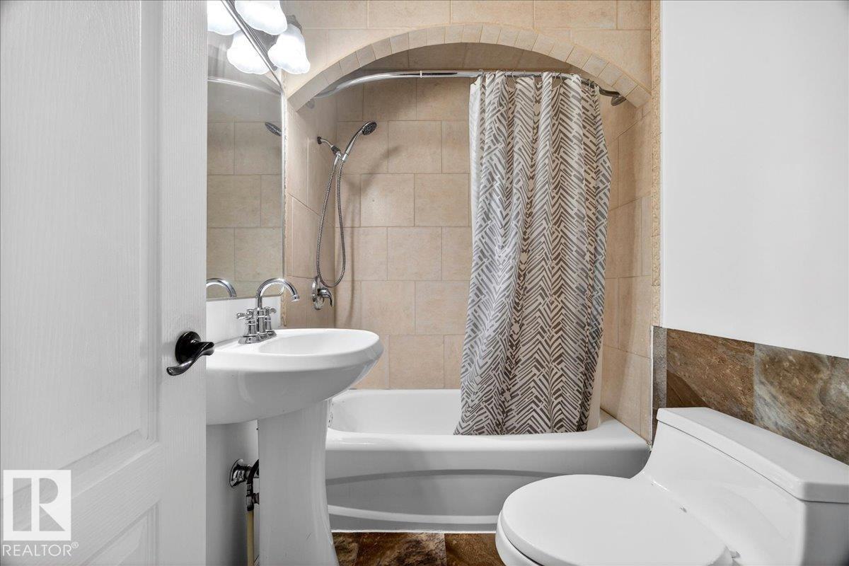5040 52 St Property Photo 20
