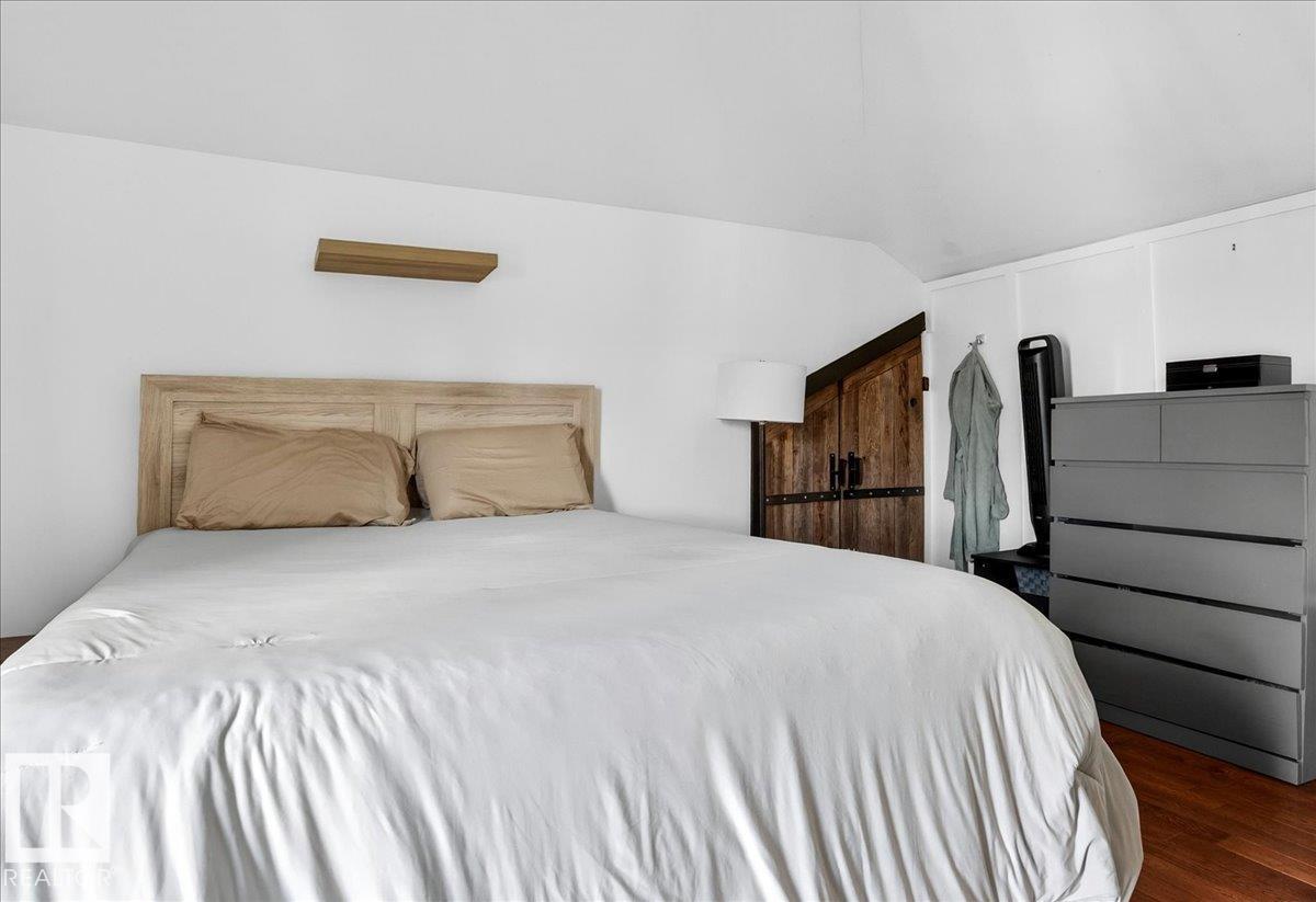 5040 52 St Property Photo 24