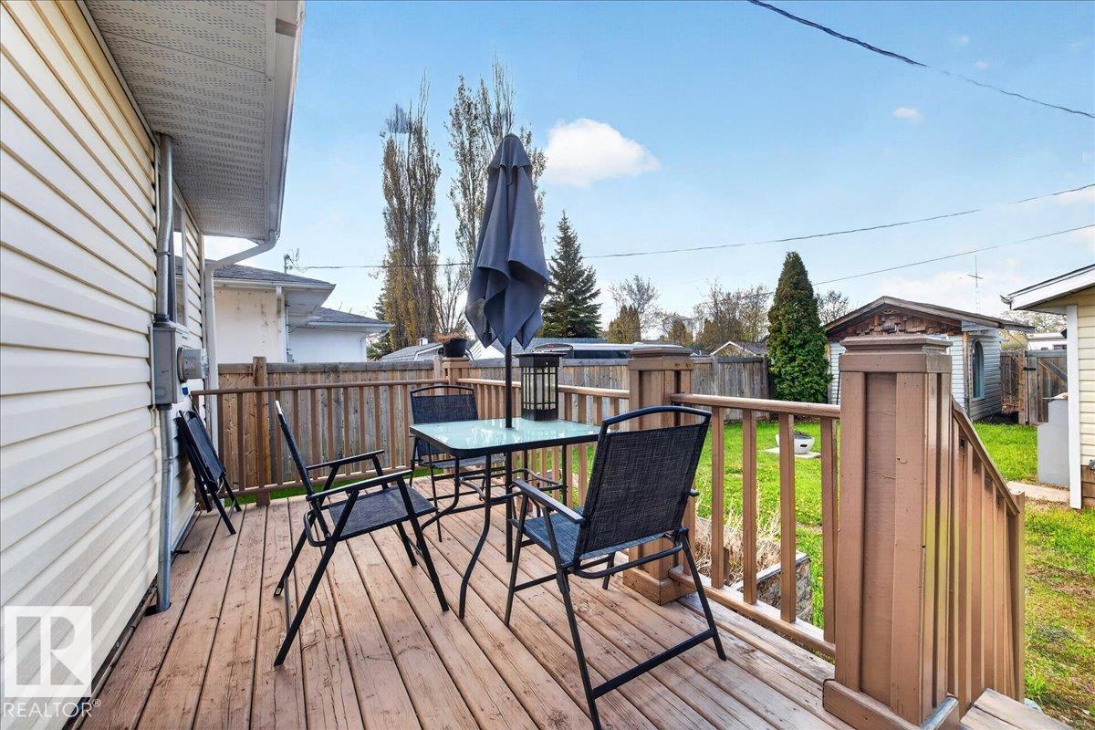 5040 52 St Property Photo 37