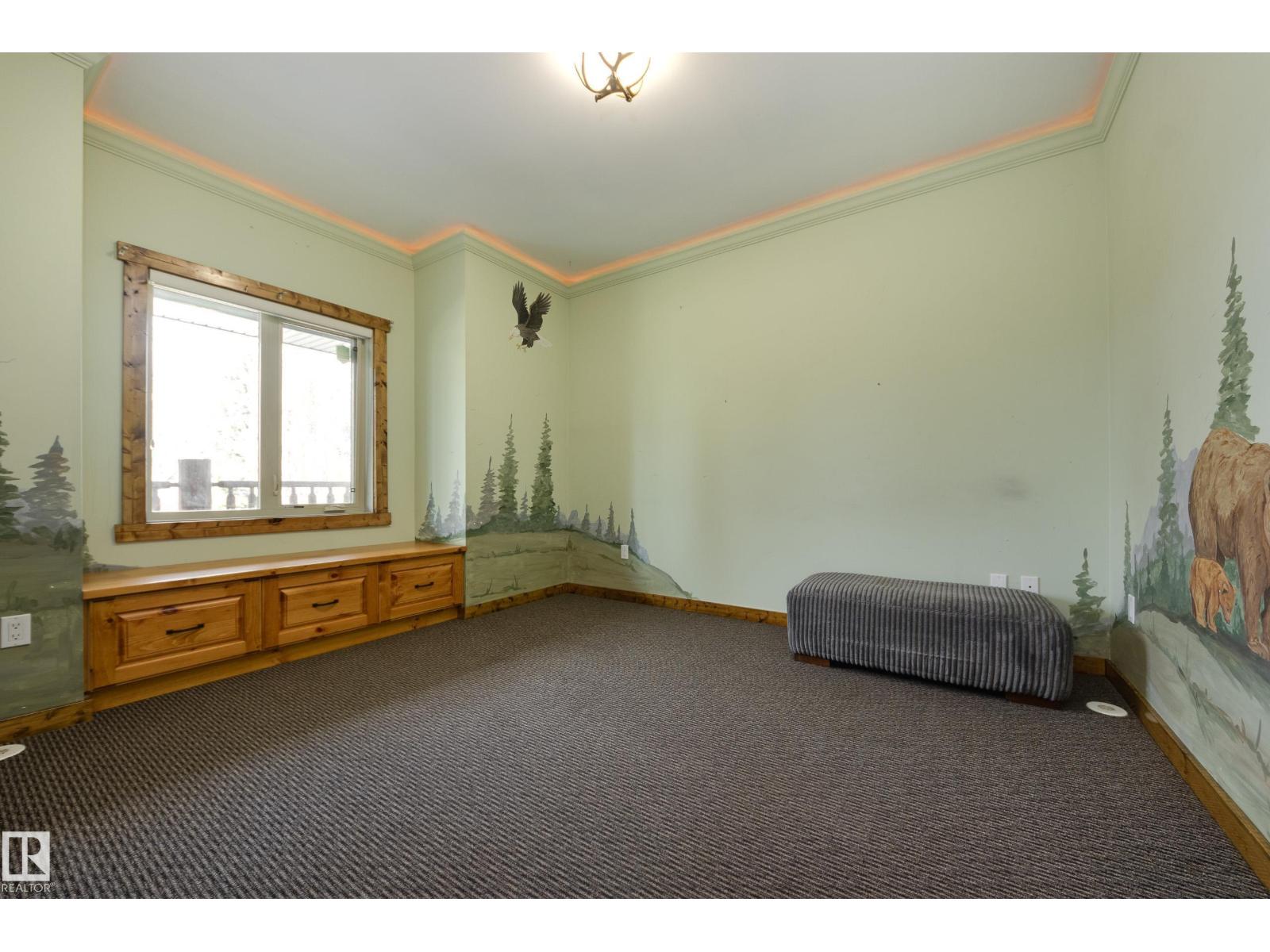 10811 67 St Nw Property Photo 18