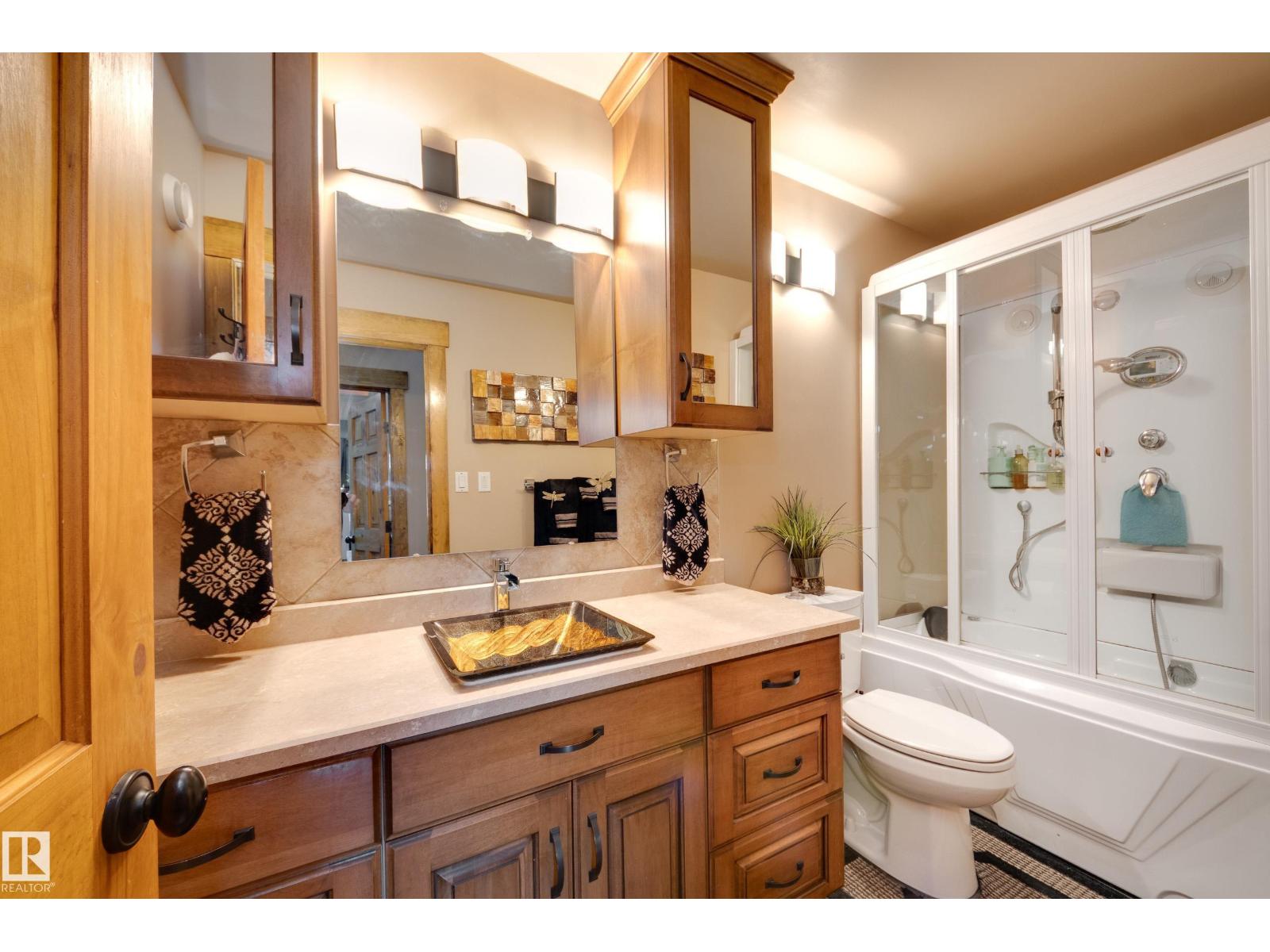 10811 67 St Nw Property Photo 20